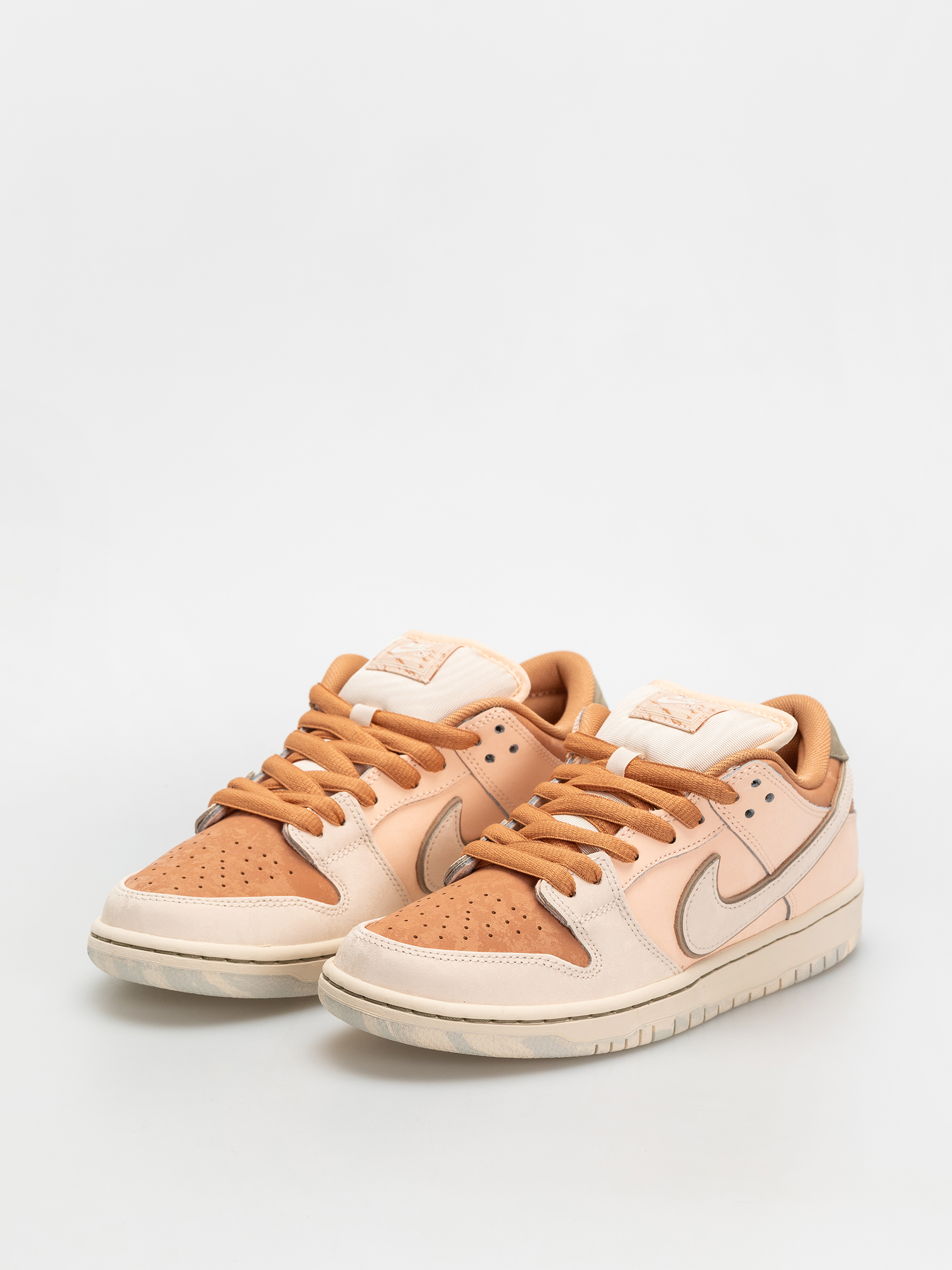 Buty Nike SB Dunk Low Pro Prm (amber brown/guava ice crimson tint hemp)