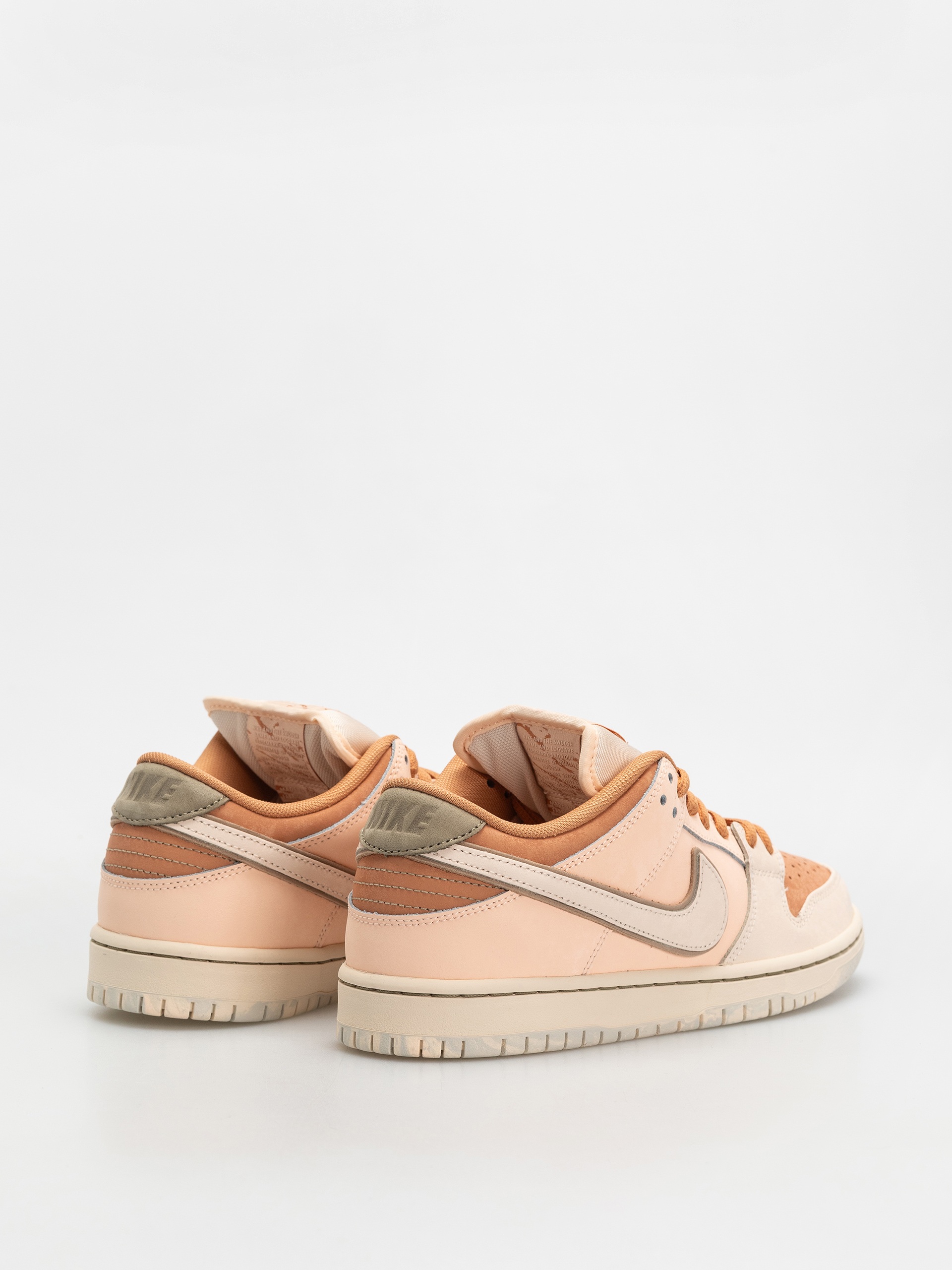 Buty Nike SB Dunk Low Pro Prm (amber brown/guava ice crimson tint hemp)