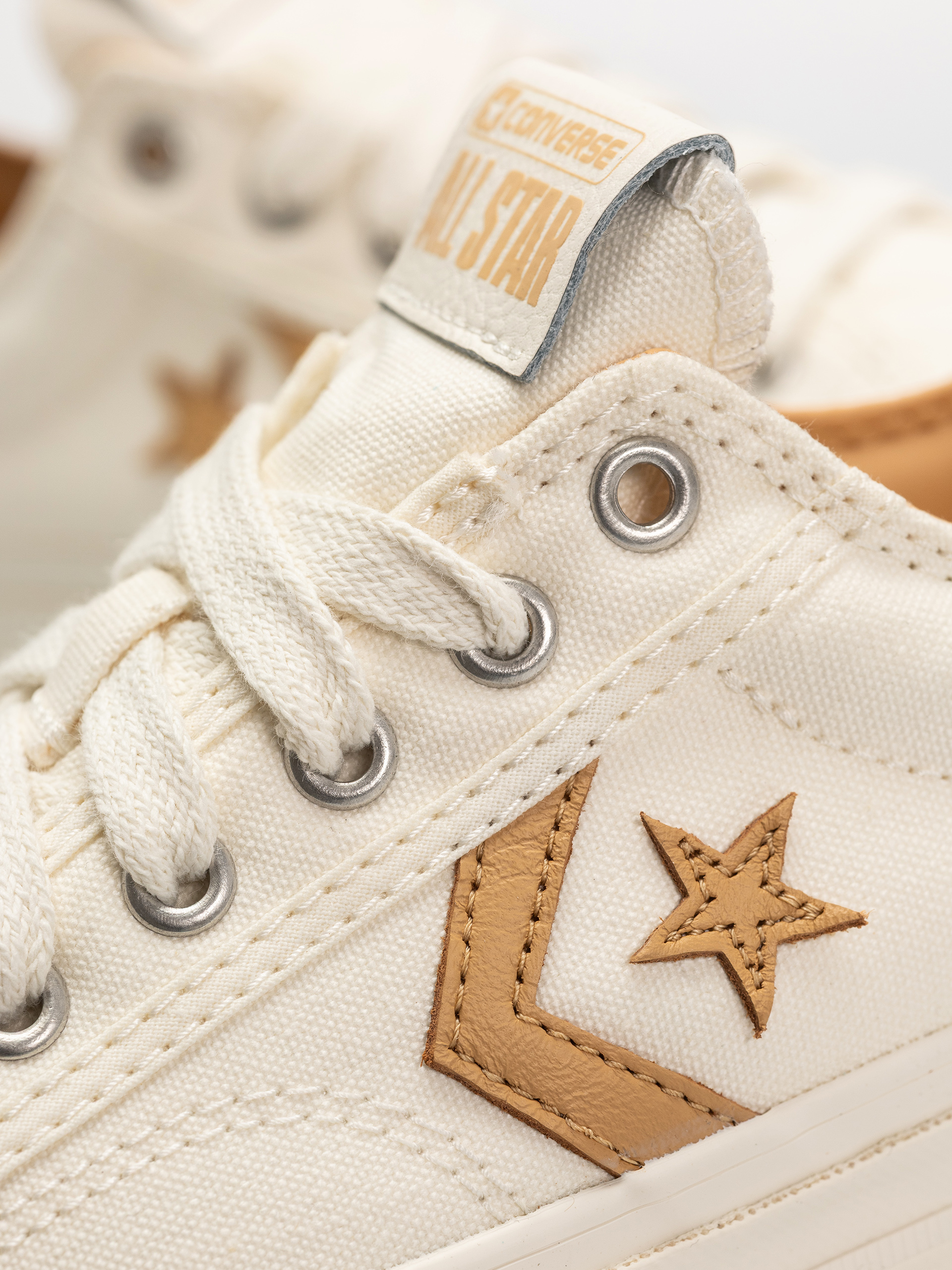Buty Converse Star Player 76 Ox (egret/egret/sandy shore)