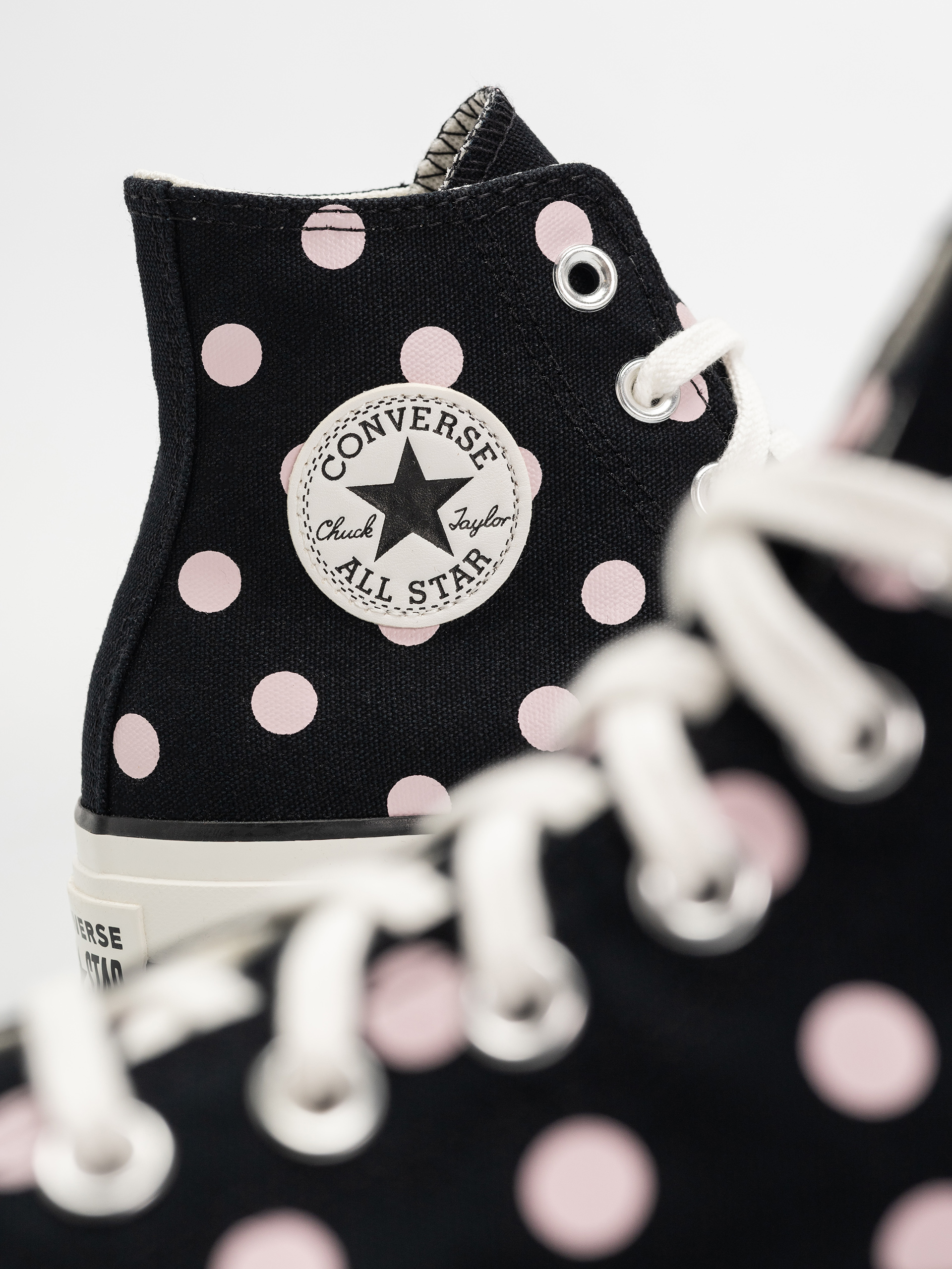 Trampki Converse Chuck Taylor All Star Lift Hi Wmn (black/summit pink/egret)
