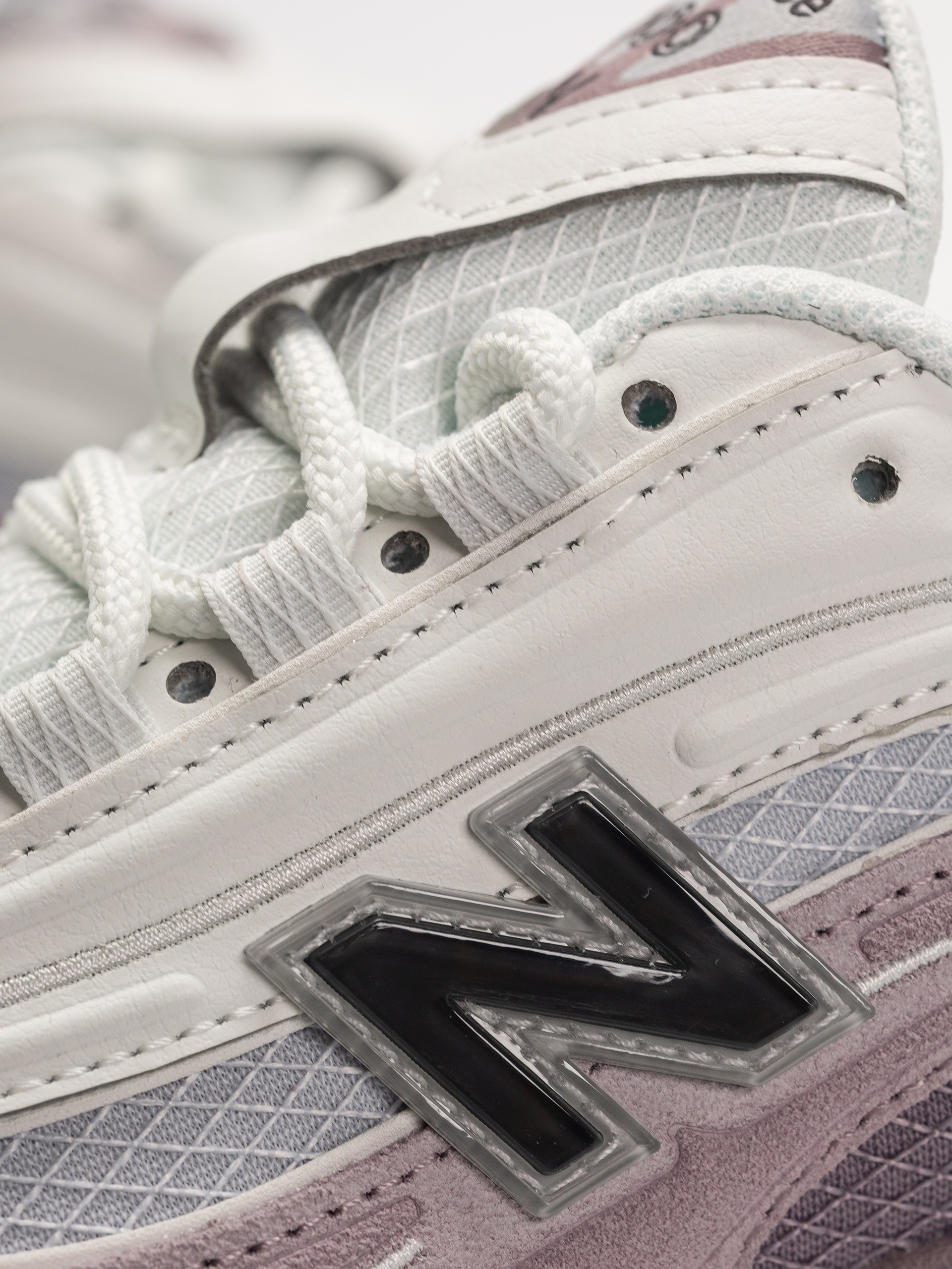 Buty New Balance 1000 (ice wine)