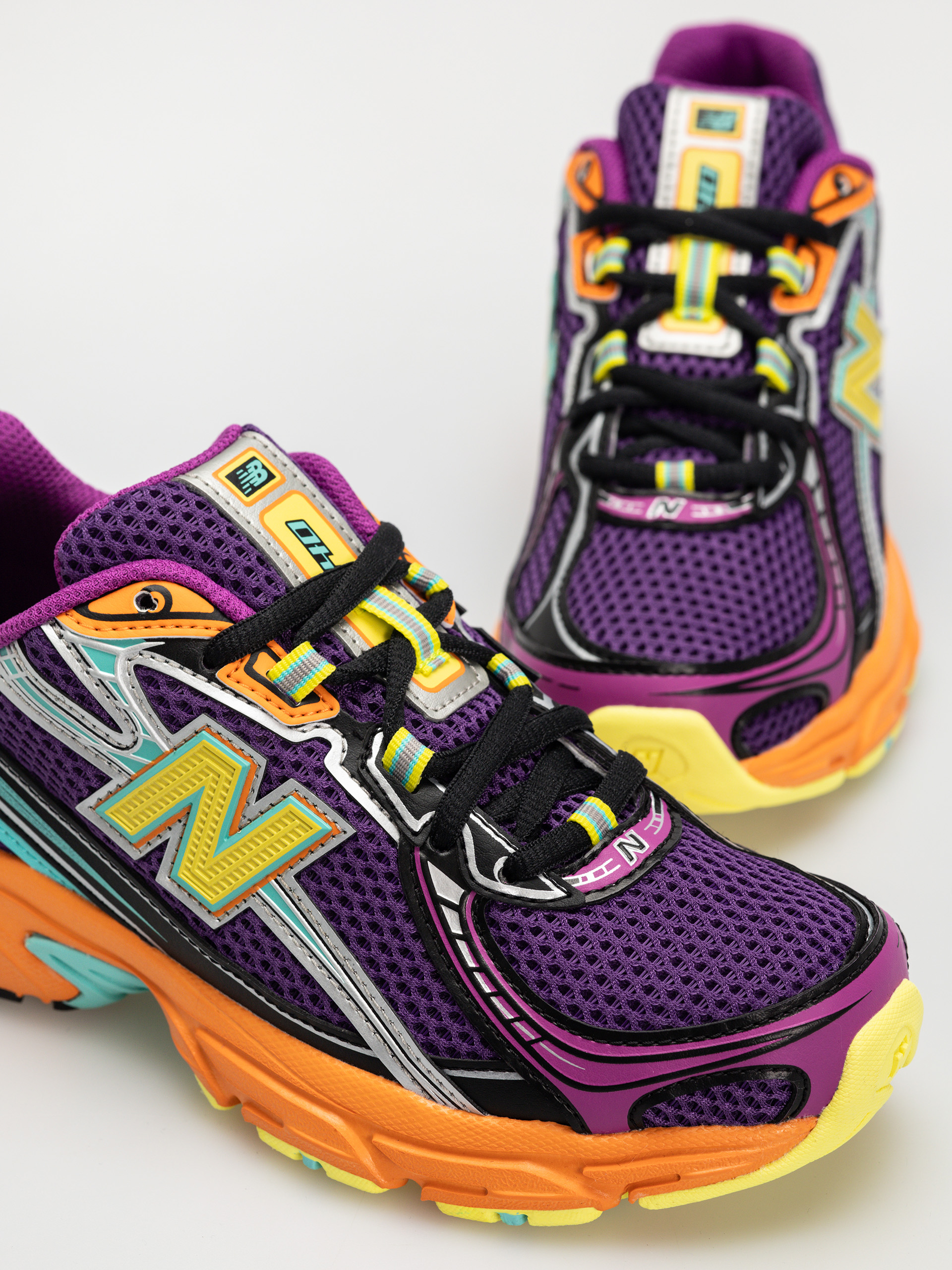 Buty New Balance 740 (sun glow)