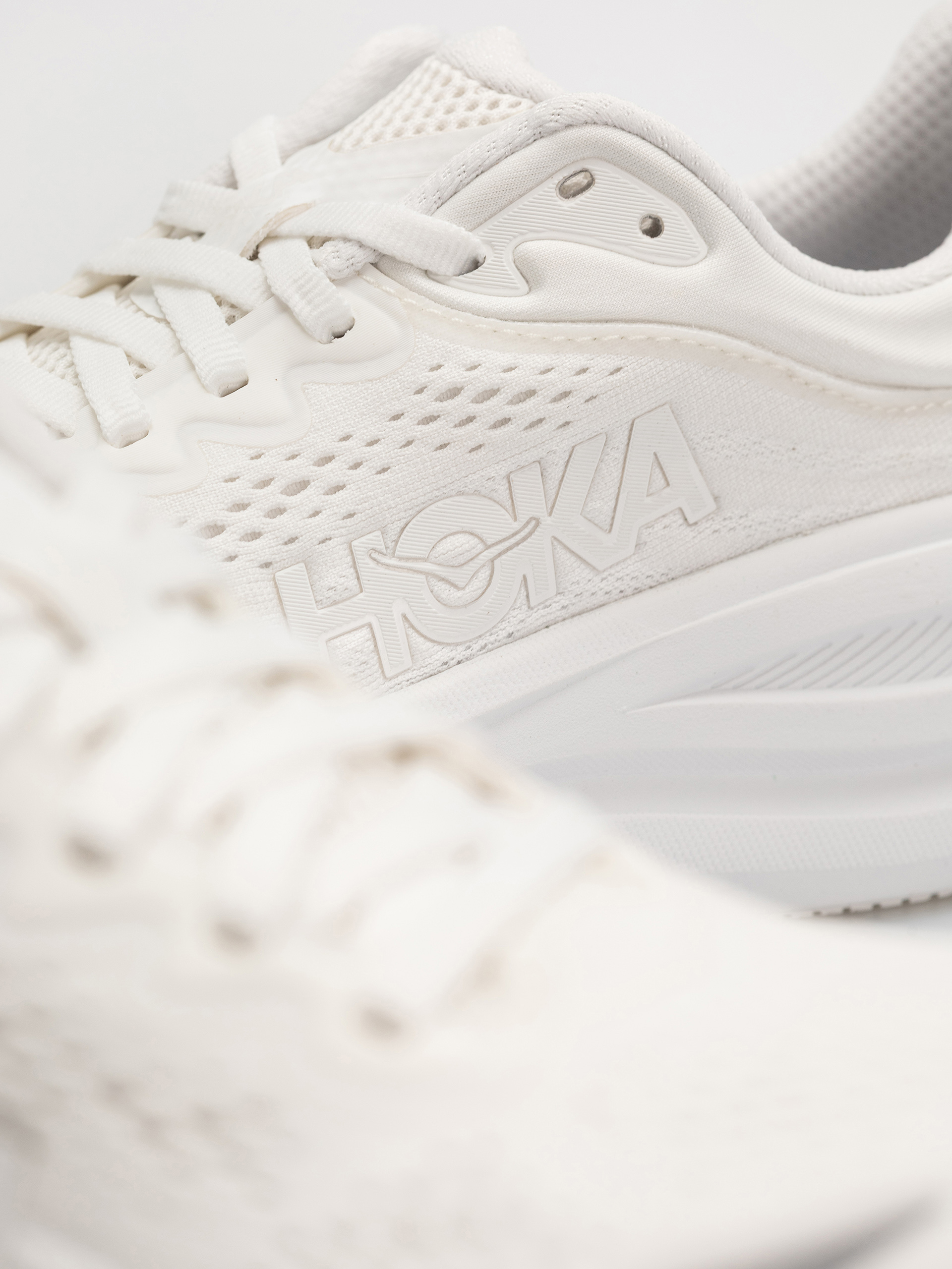 Buty Hoka Bondi 9 Wmn (white/white)
