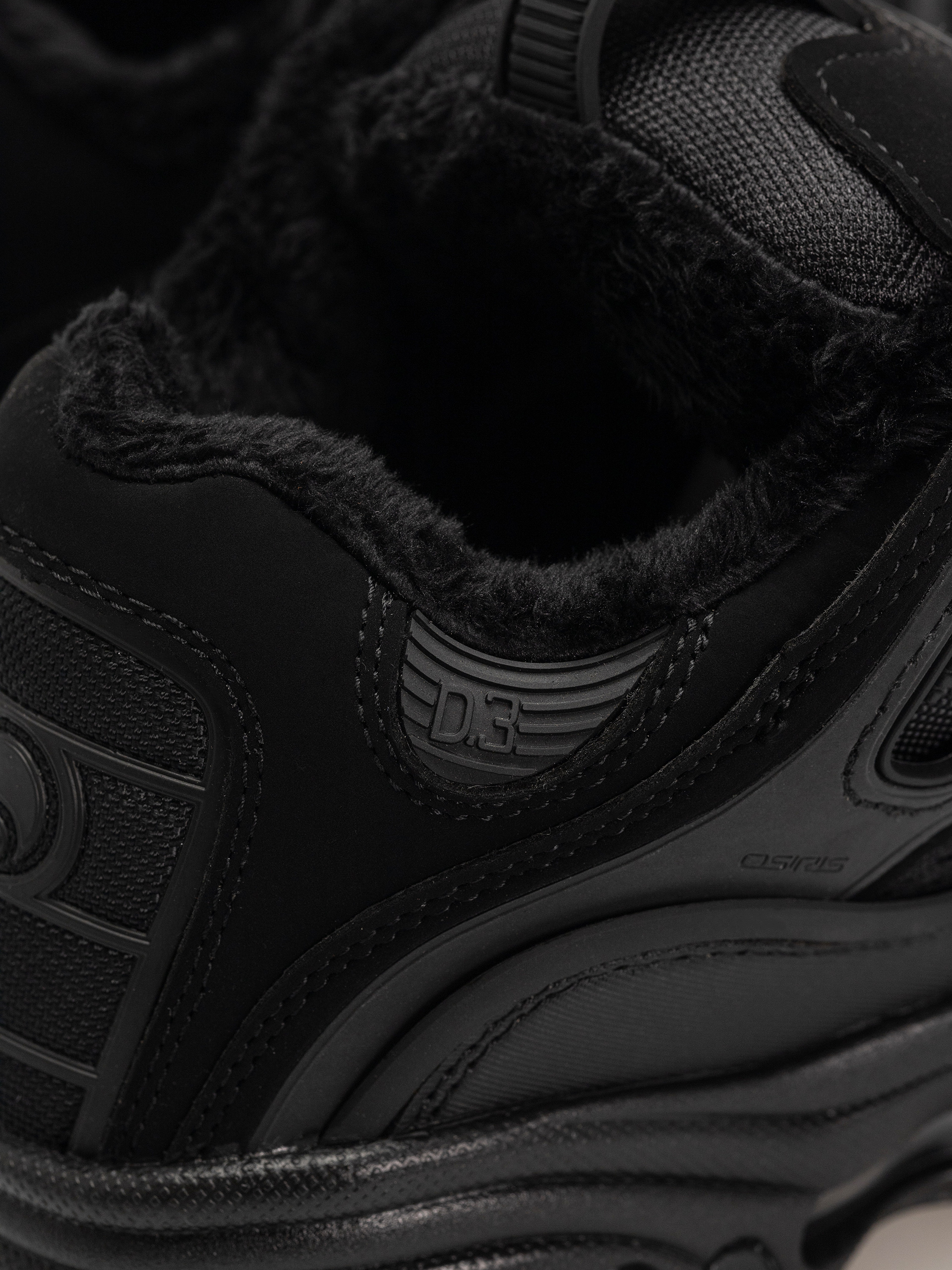 Buty Osiris D3 2001 (black/black/shearling)