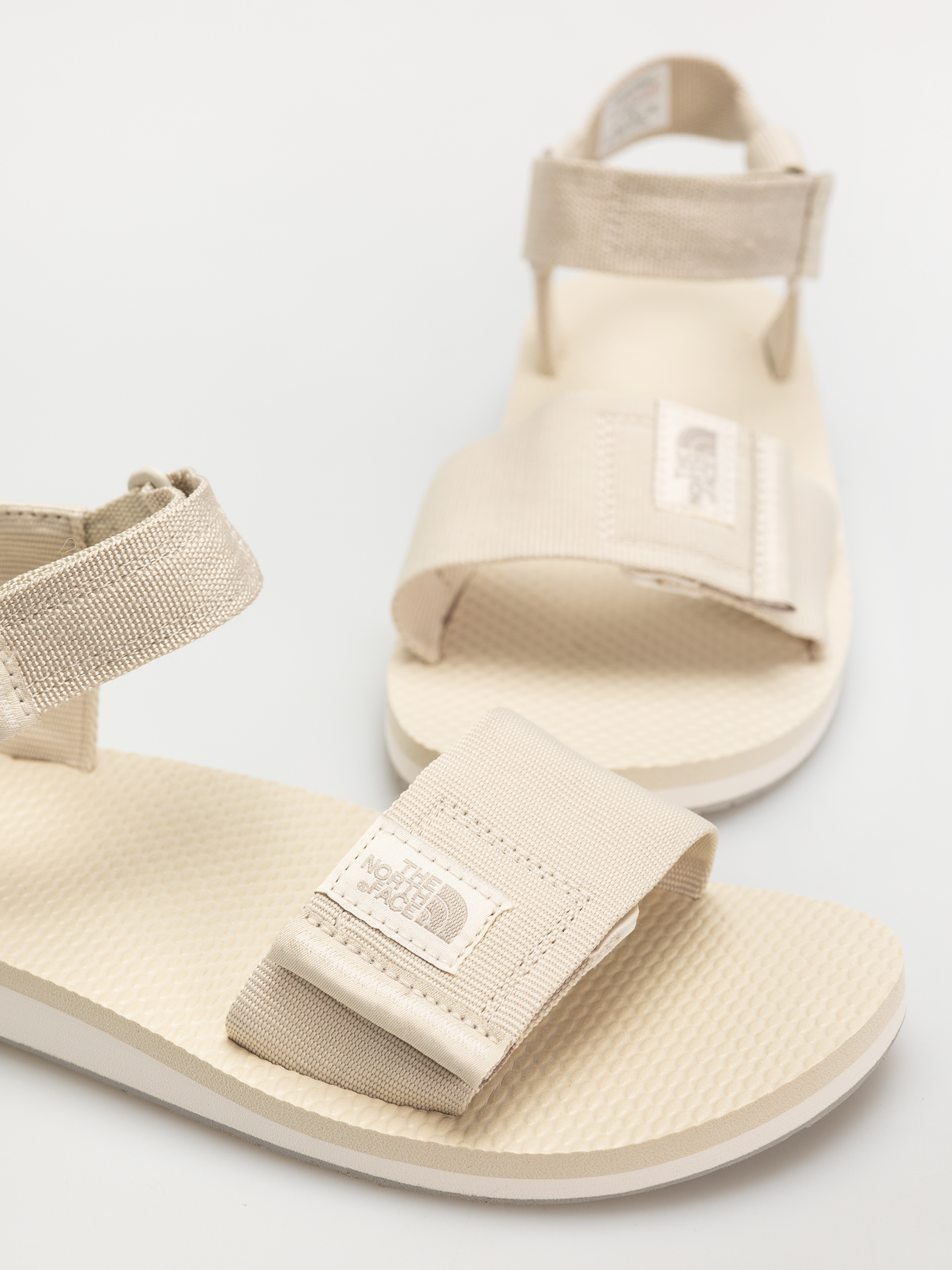 Sandały The North Face Skeena II (calacatta/soap stone)