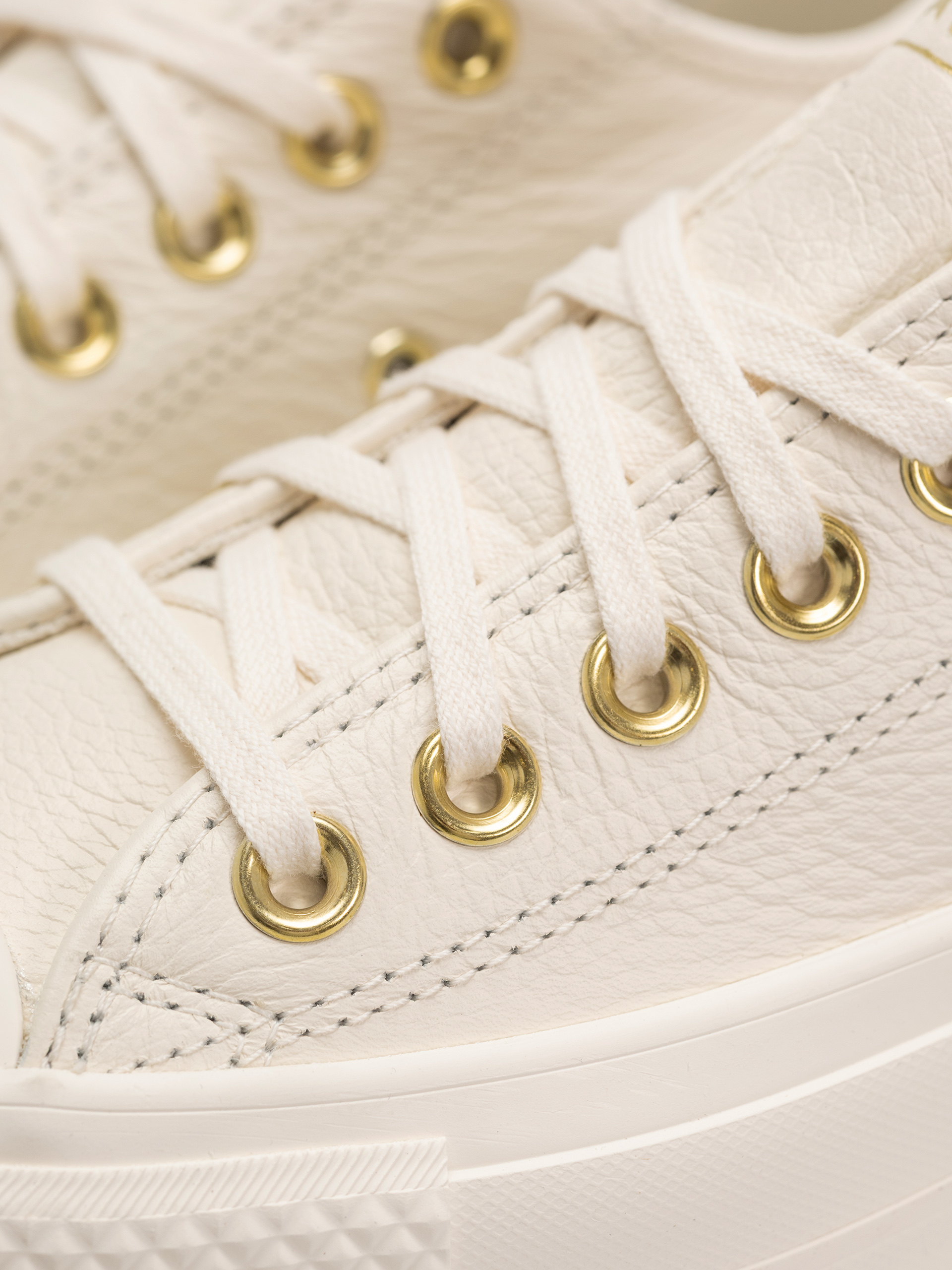 Trampki Converse Chuck Taylor All Star Lift Ox Wmn (egret/egret/gold)