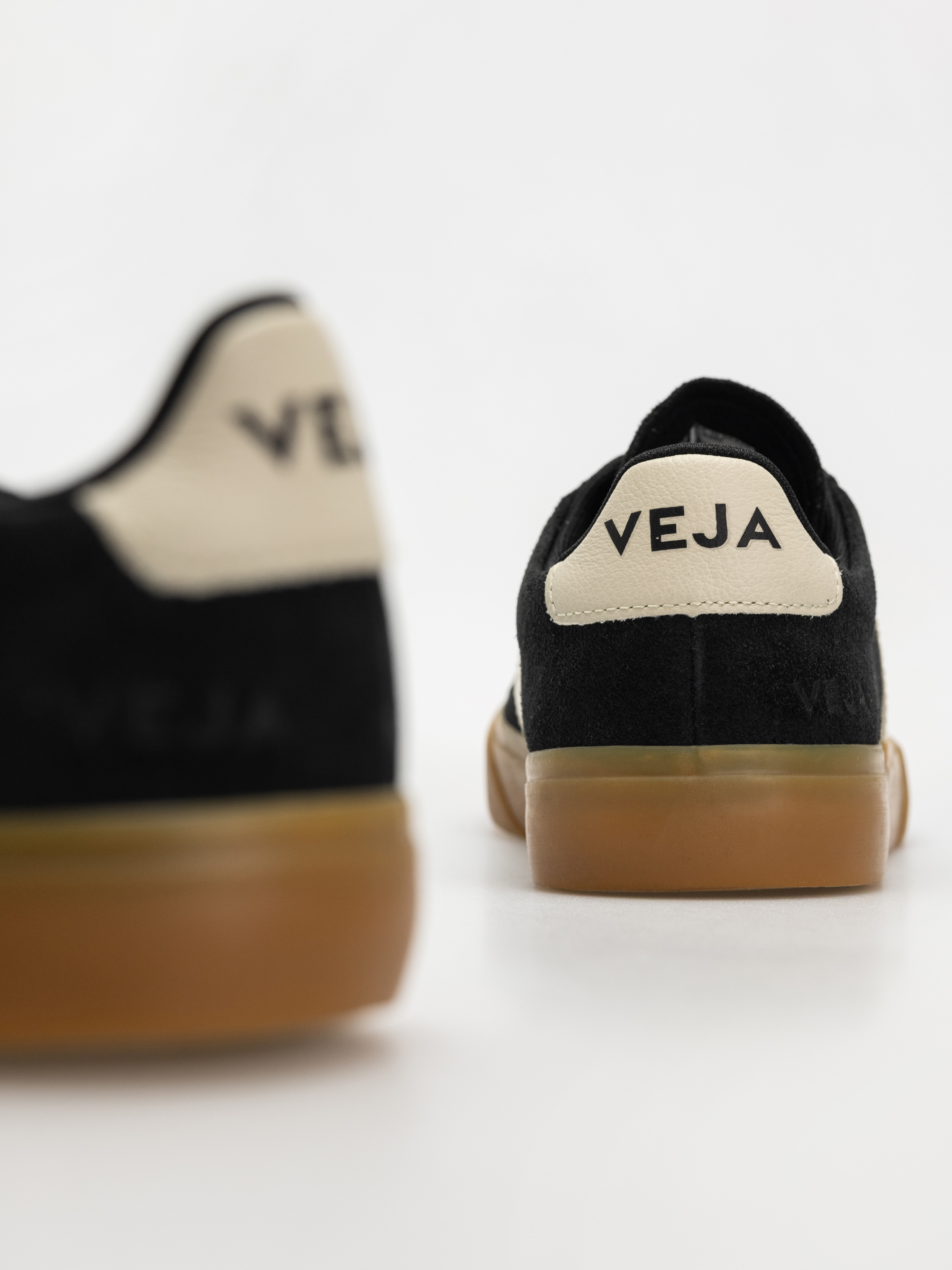 Buty Veja Campo Bold Wmn (black pierre)