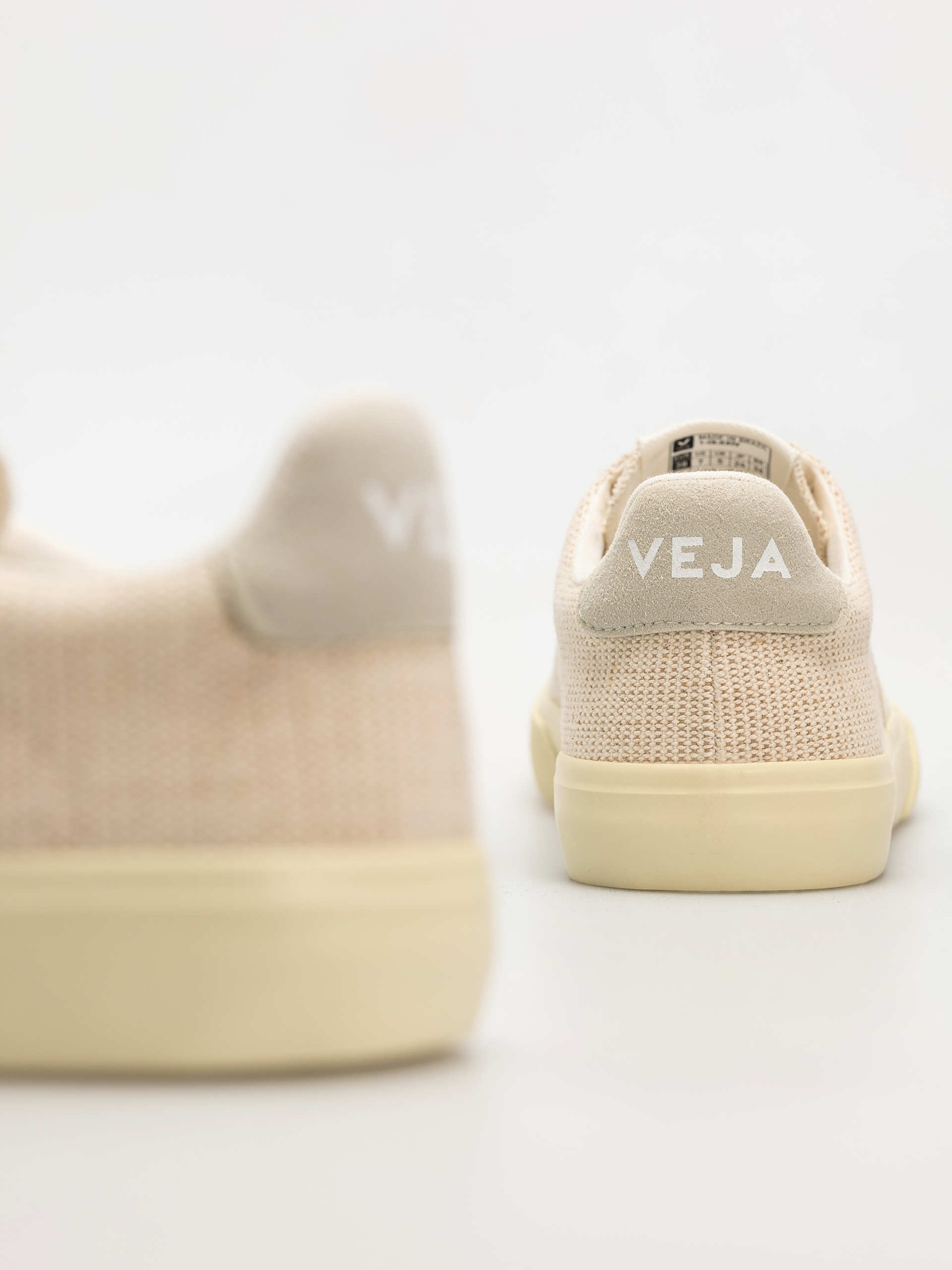 Buty Veja Campo Canvas Wmn (jute pierre)