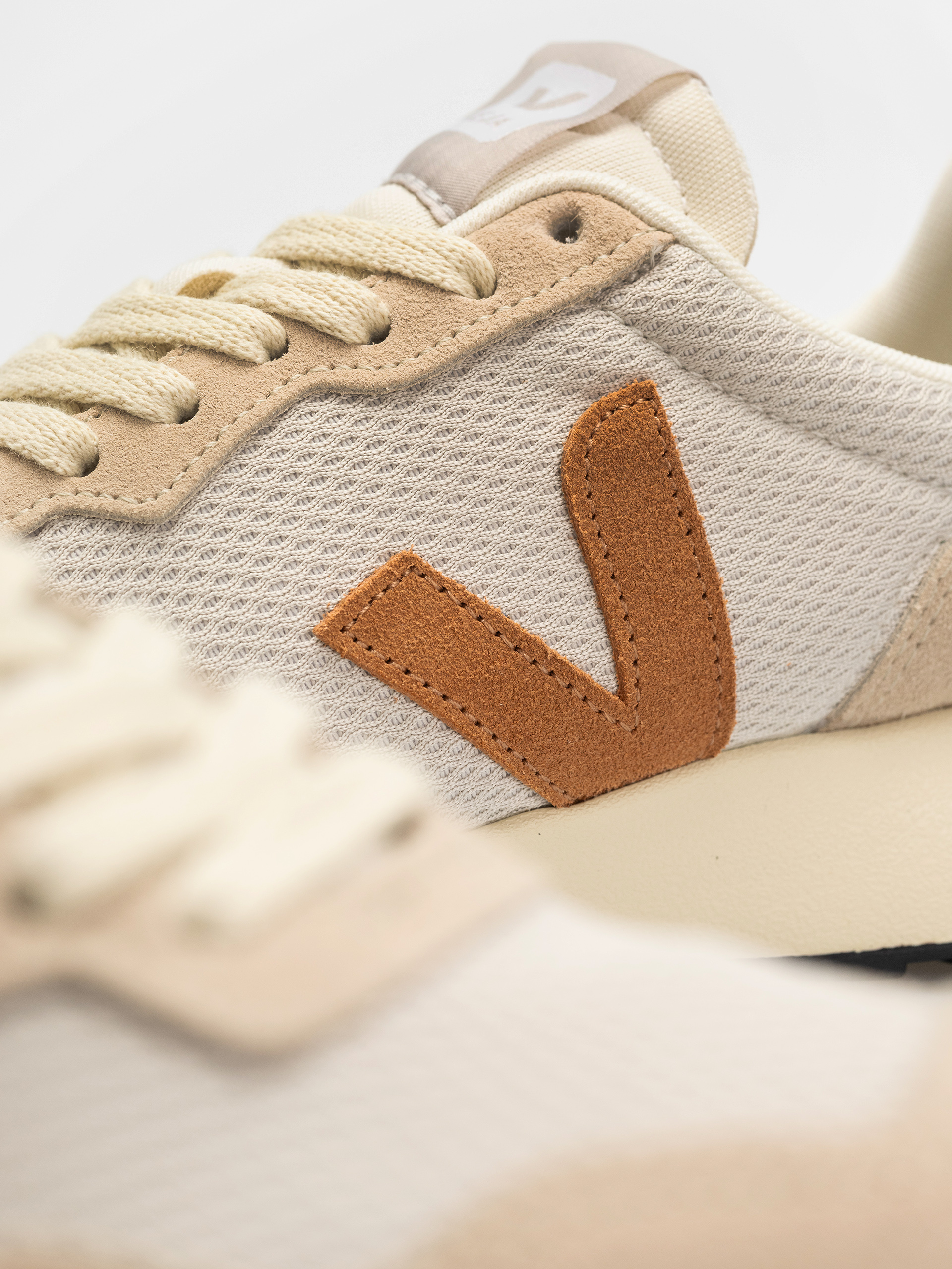 Buty Veja Paulistana Wmn (natural umber)