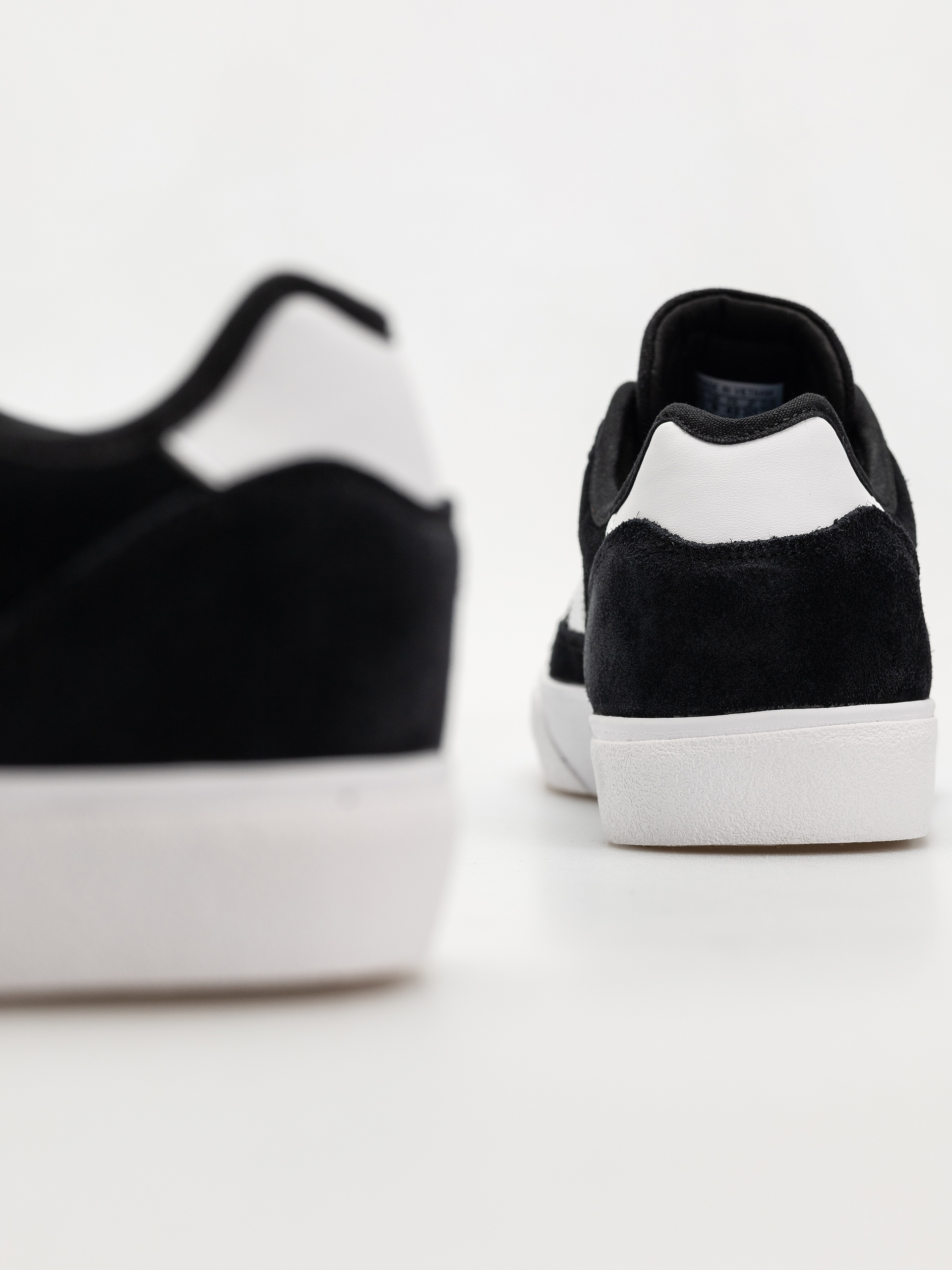 Buty adidas Court Tns Premiere (cblack/ftwwht/ftwwht)