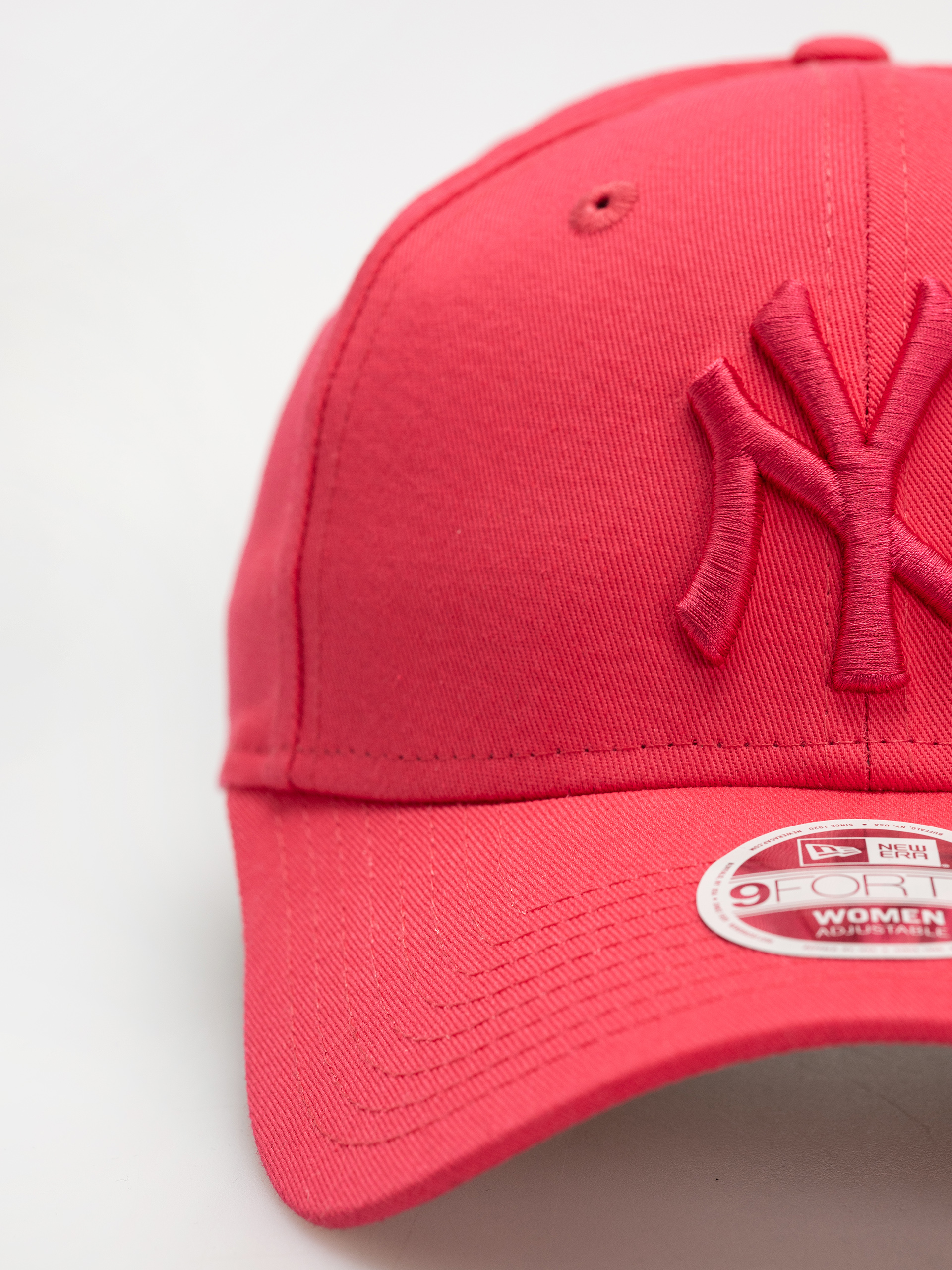 Czapka z daszkiem New Era League Essential 9Forty New York Yankees Wmn (bright pink)