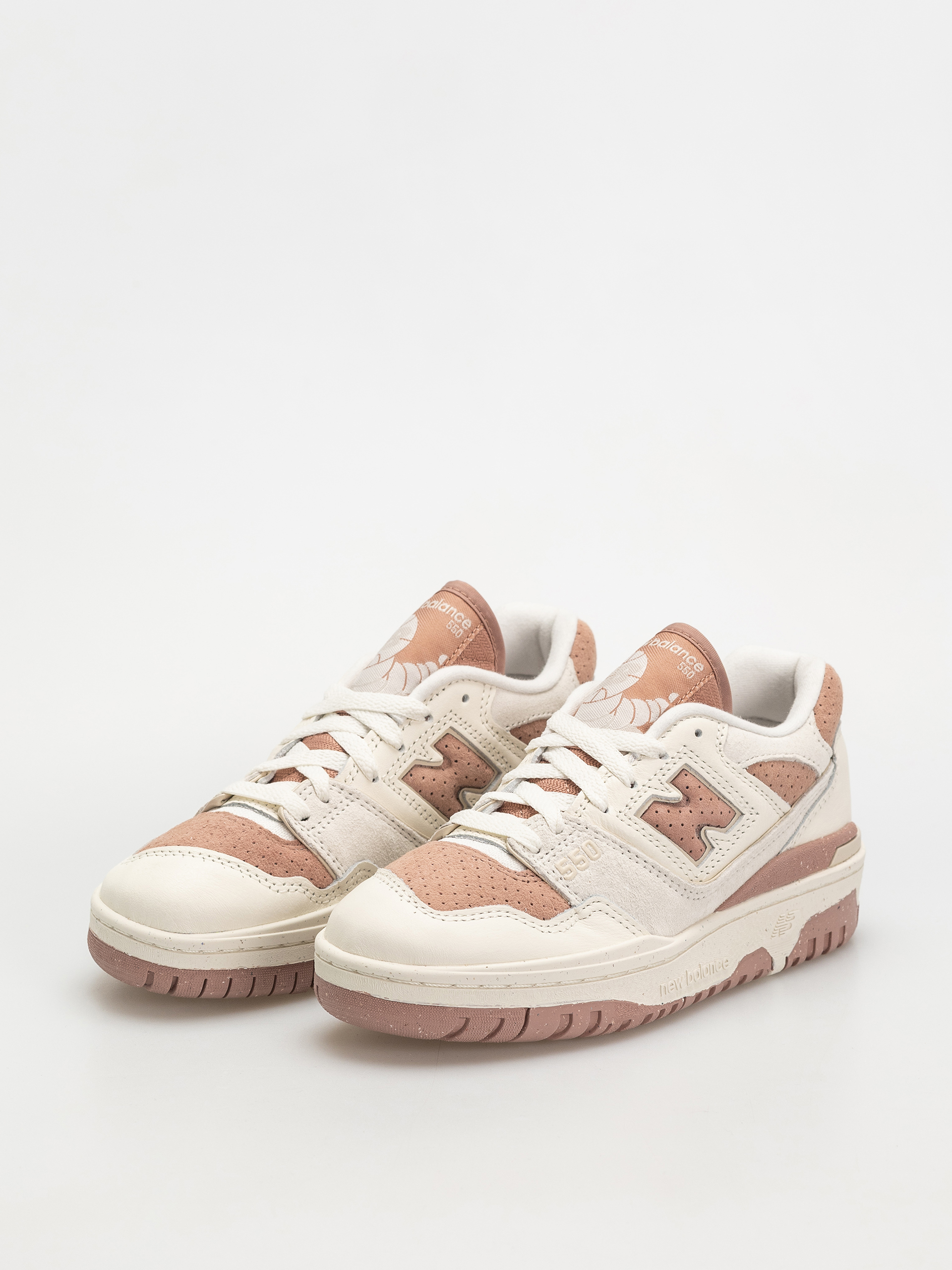 Buty New Balance 550 Wmn (sea salt)
