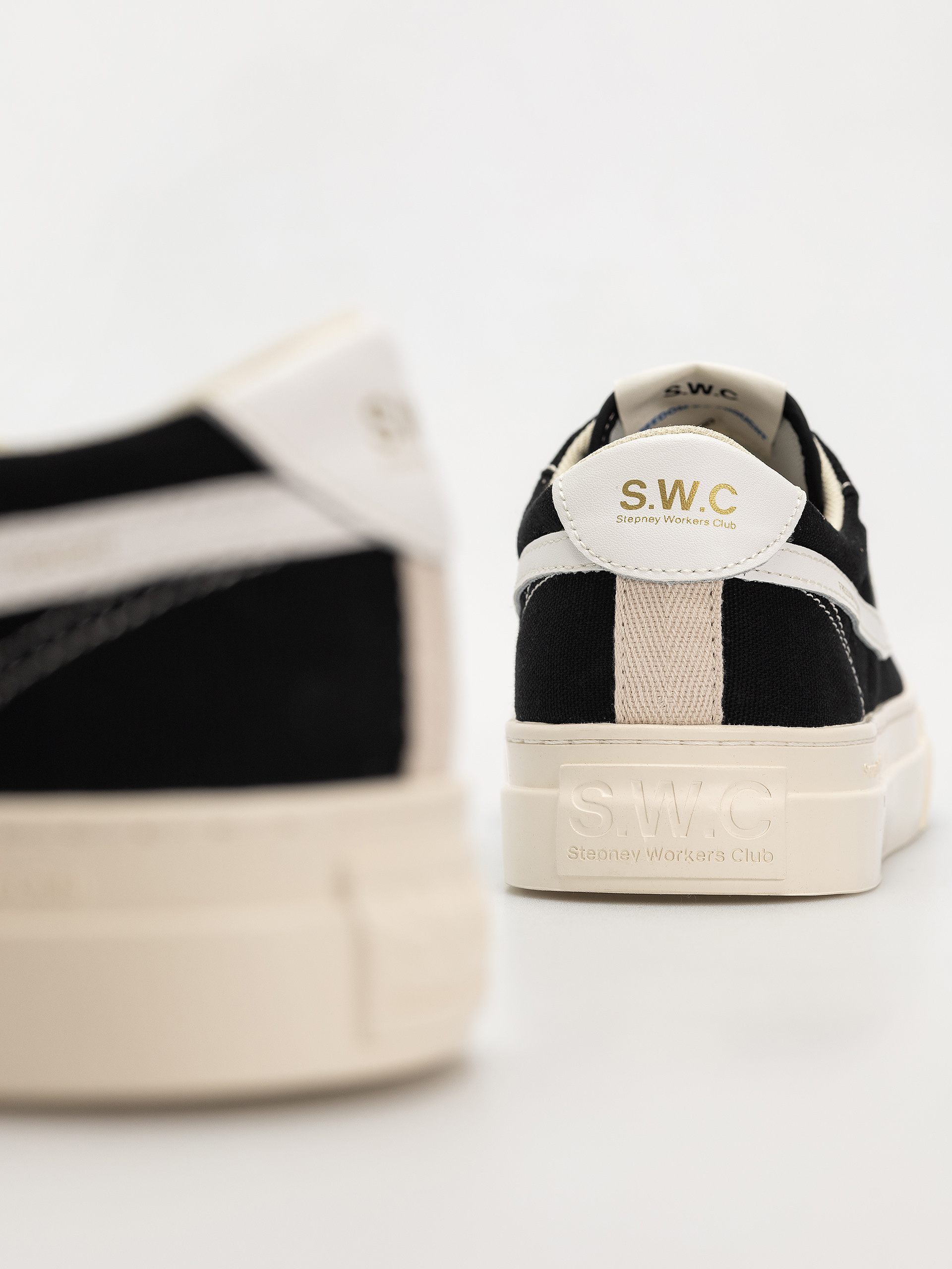 Buty Stepney Workers Club Dellow S-Strike Cup (black white)