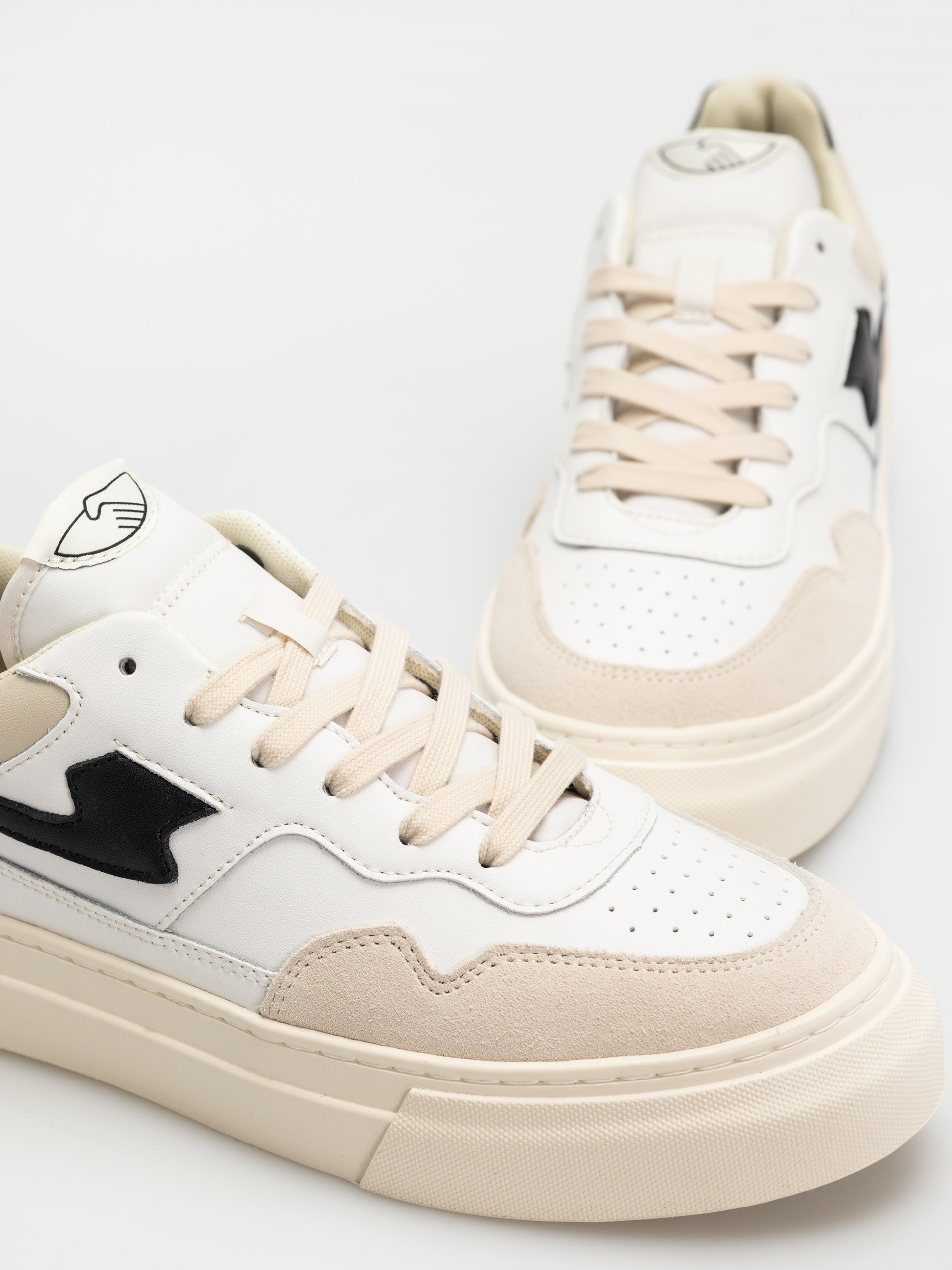 Buty Stepney Workers Club Pearl S-Strike (spring black)