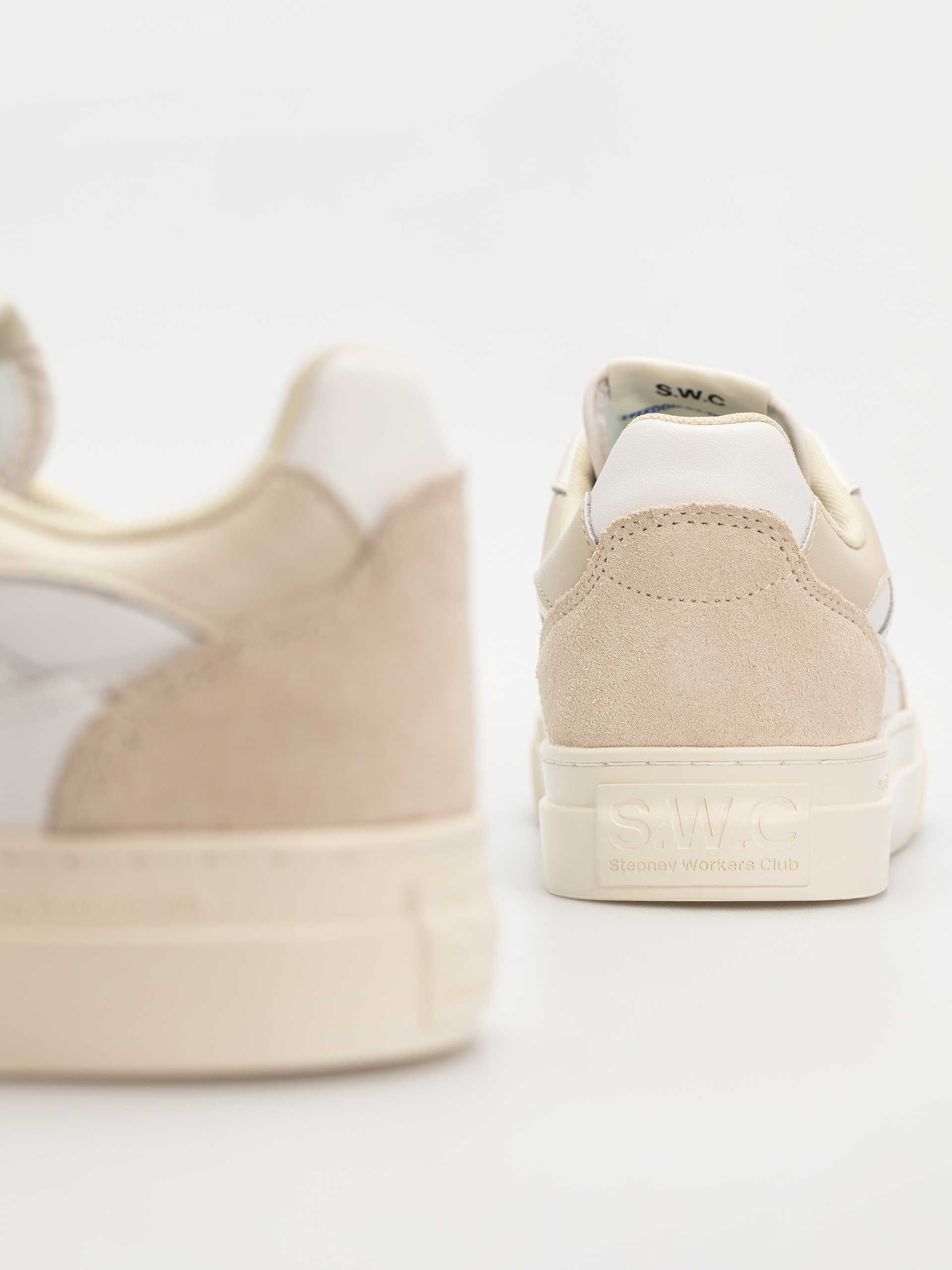 Buty Stepney Workers Club Pearl (spring white)