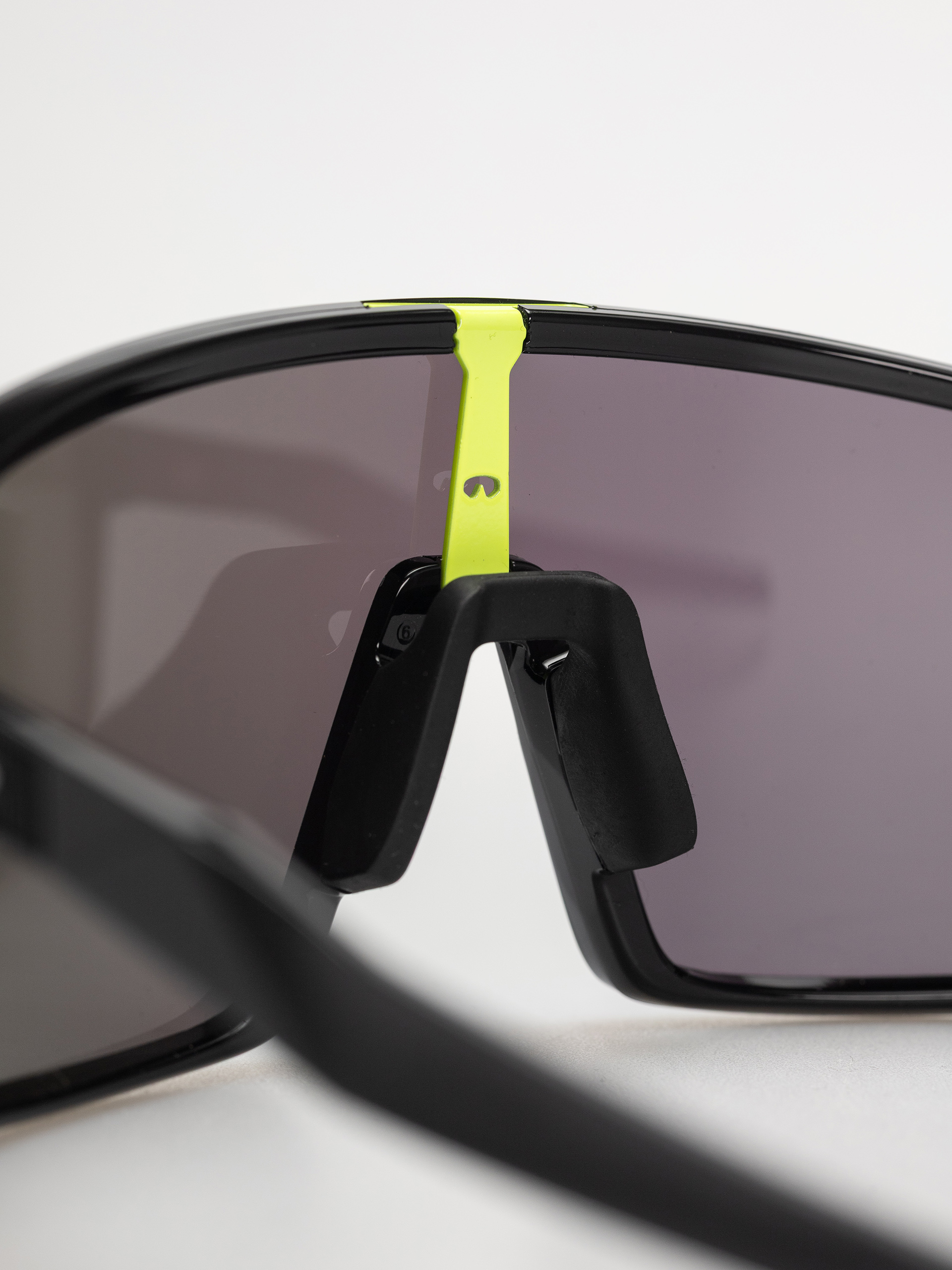 Okulary przeciwsłoneczne Oakley Sutro (black ink/prizm jade)