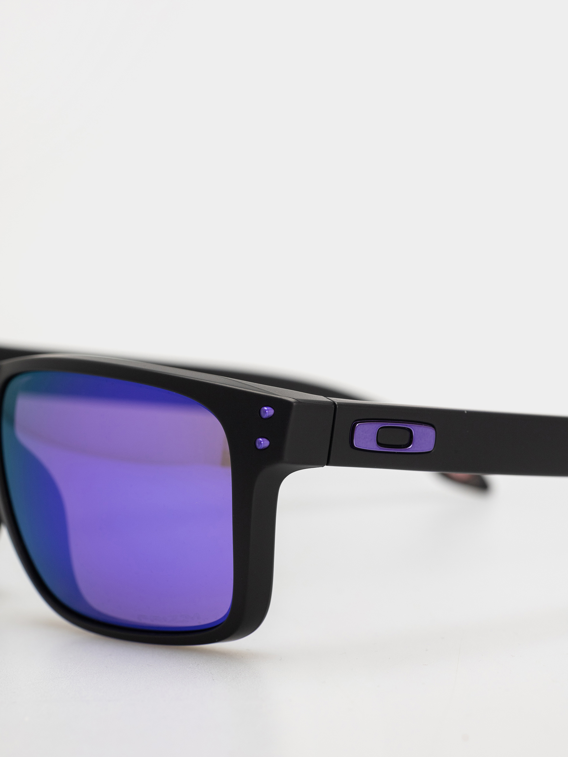 Okulary przeciwsłoneczne Oakley Holbrook XL (matte black/prizm violet)