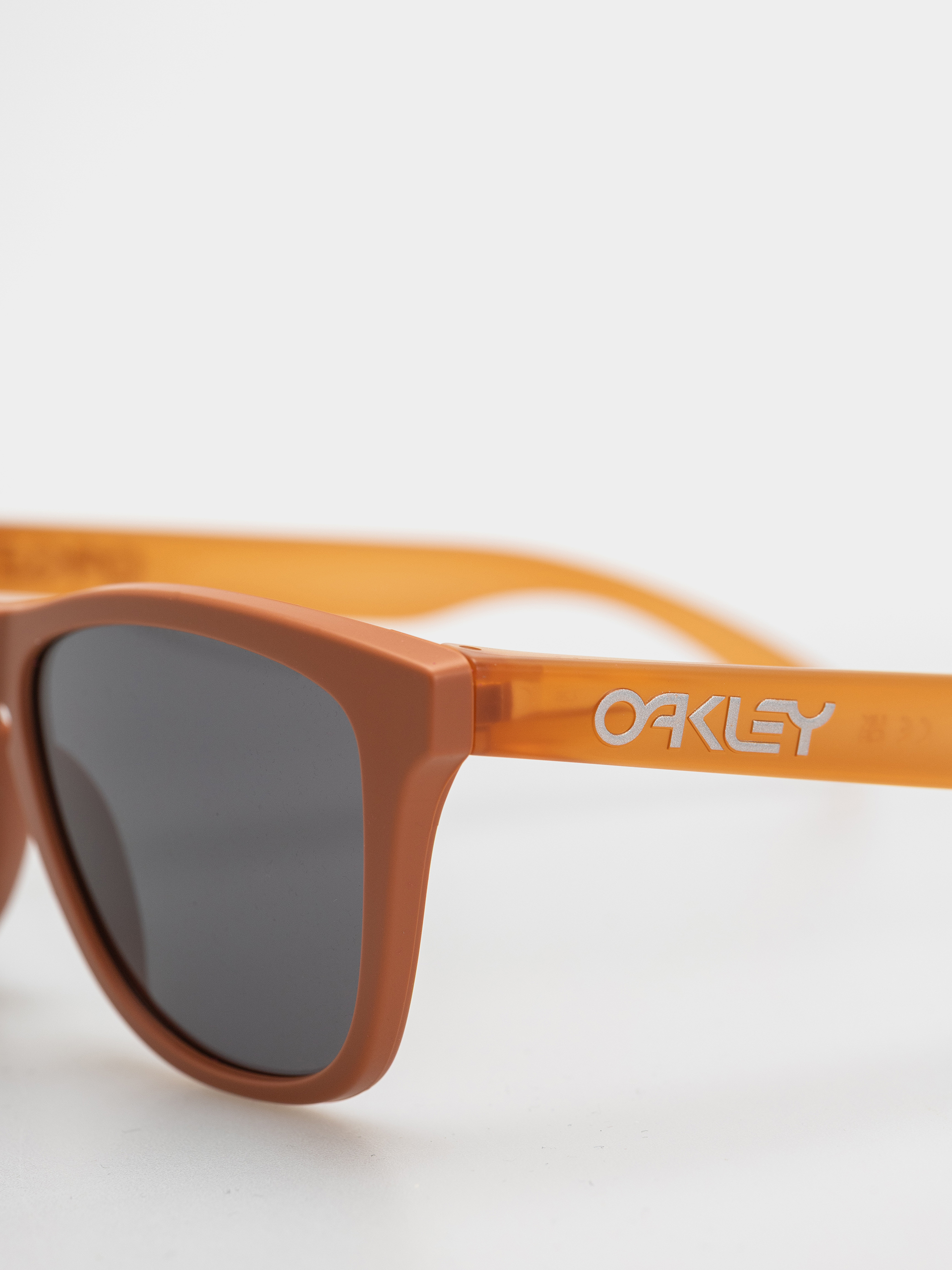 Okulary przeciwsłoneczne Oakley Frogskins (matte ginger/prizm grey)