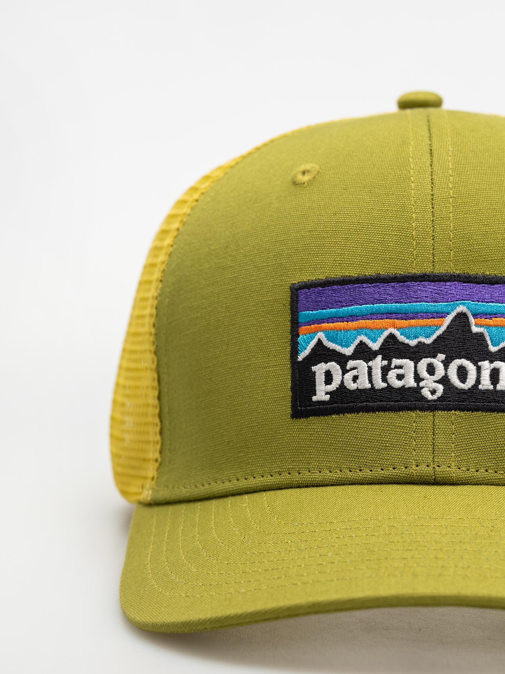 Czapka z daszkiem Patagonia P 6 Logo Trucker (graze green)