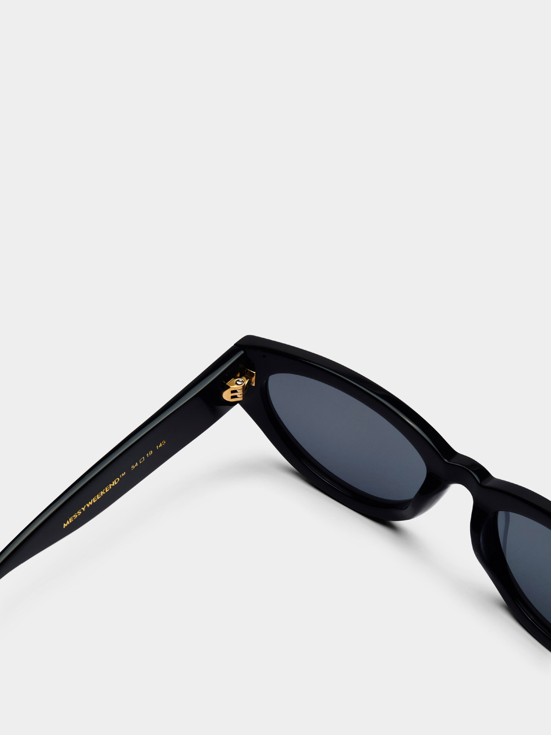 Okulary przeciwsłoneczne MessyWeekend Audrey (black/grey)