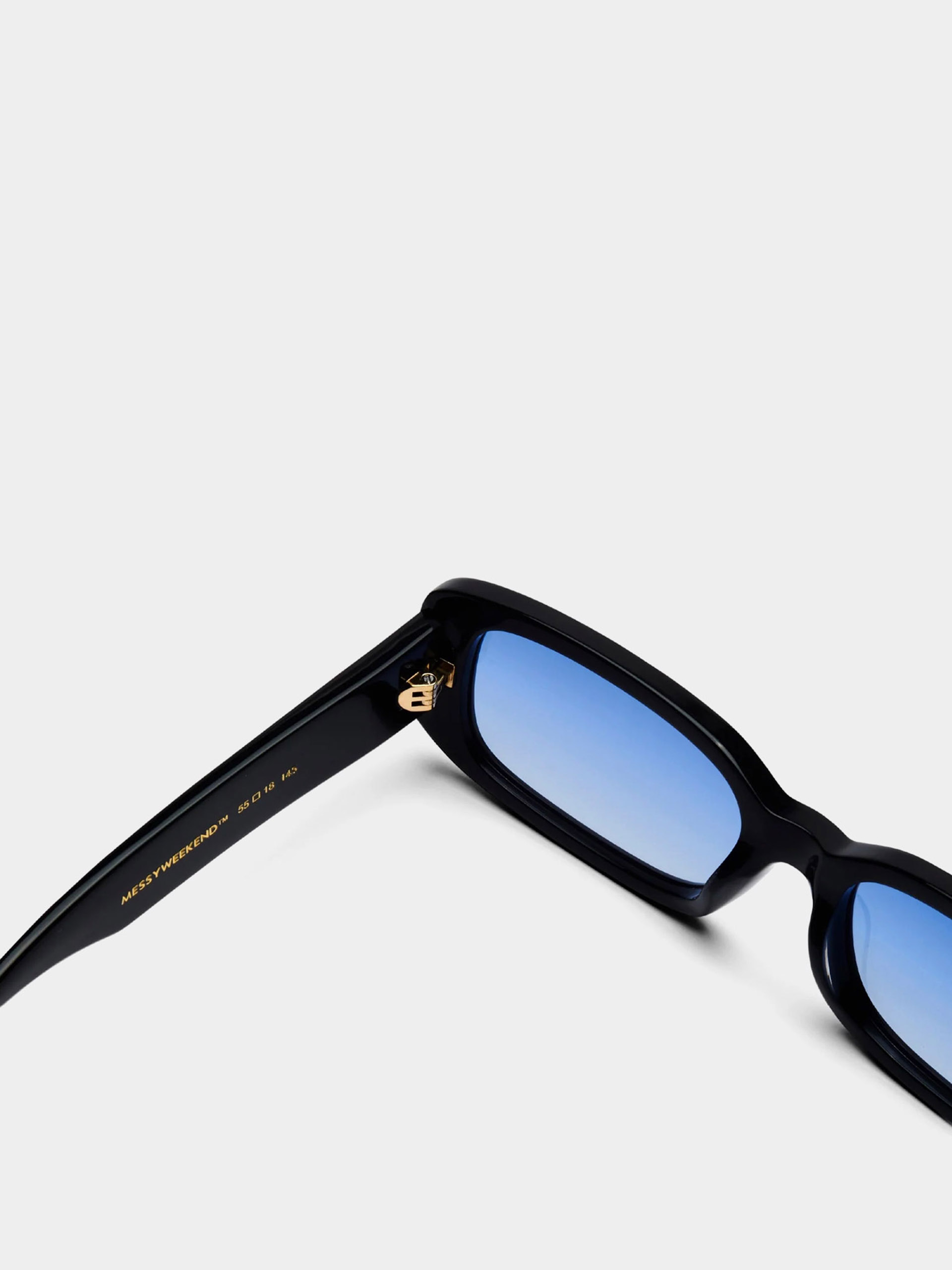 Okulary przeciwsłoneczne MessyWeekend Roxie (black/gradient blue)