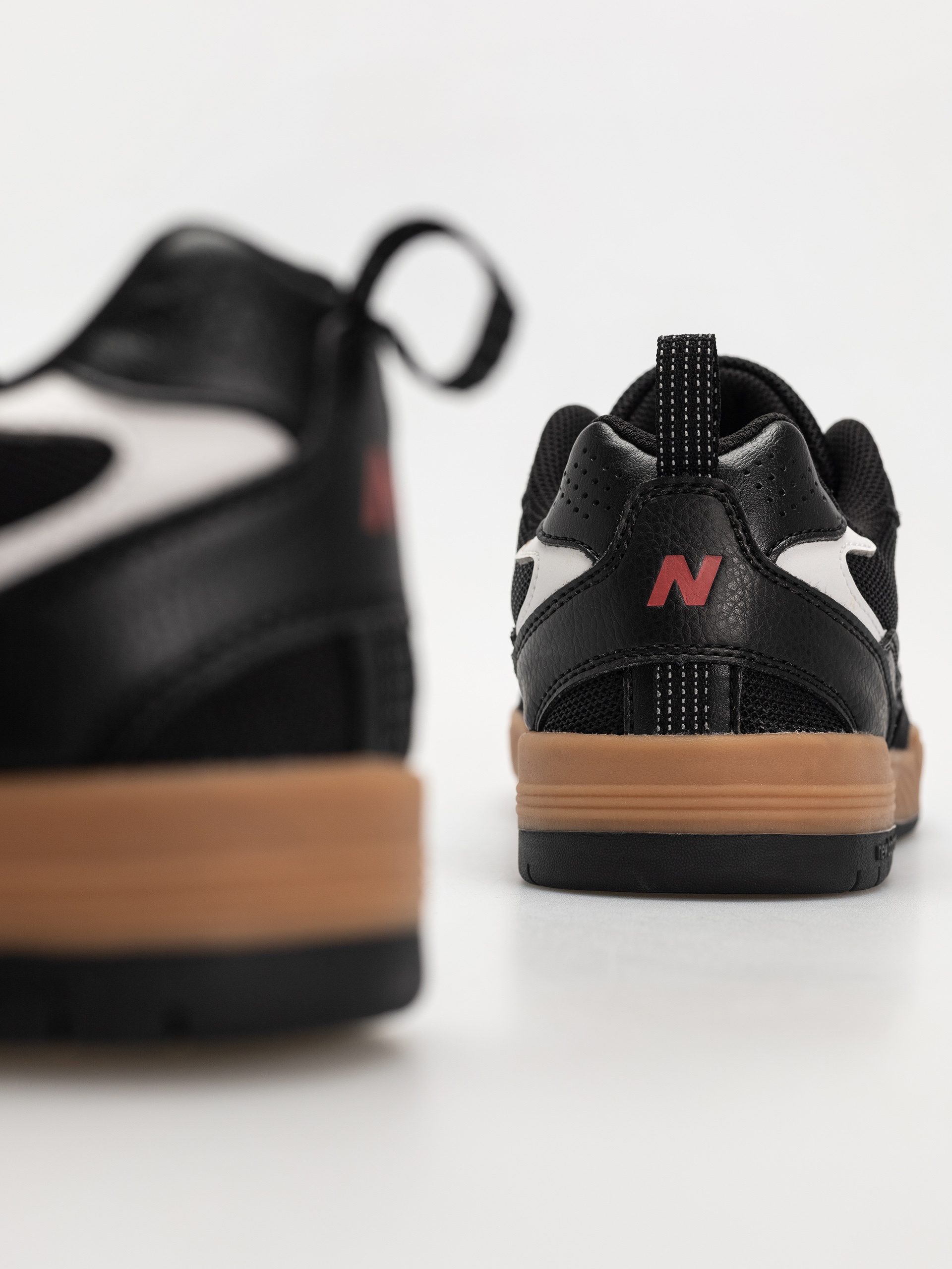 Buty New Balance 808 (black)