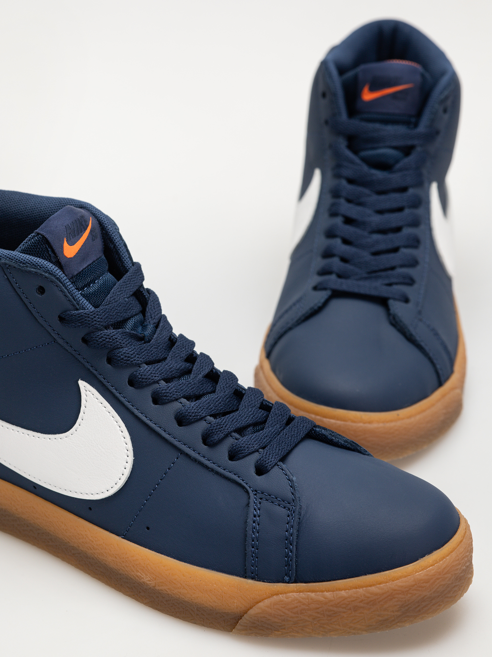 Buty Nike SB Zoom Blazer Mid Iso (navy/white navy gum light brown)