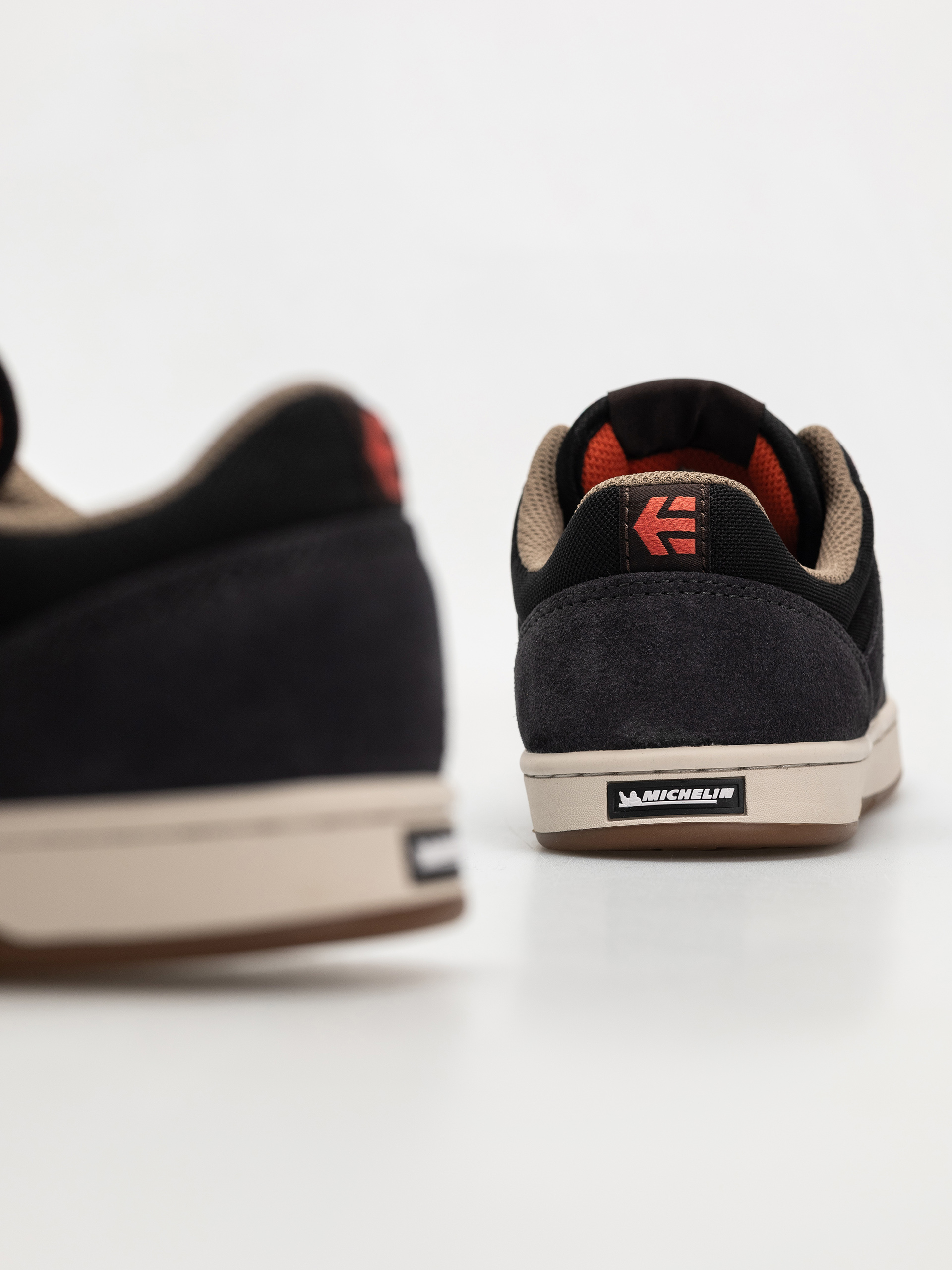 Buty Etnies Marana (dark grey/black/red)