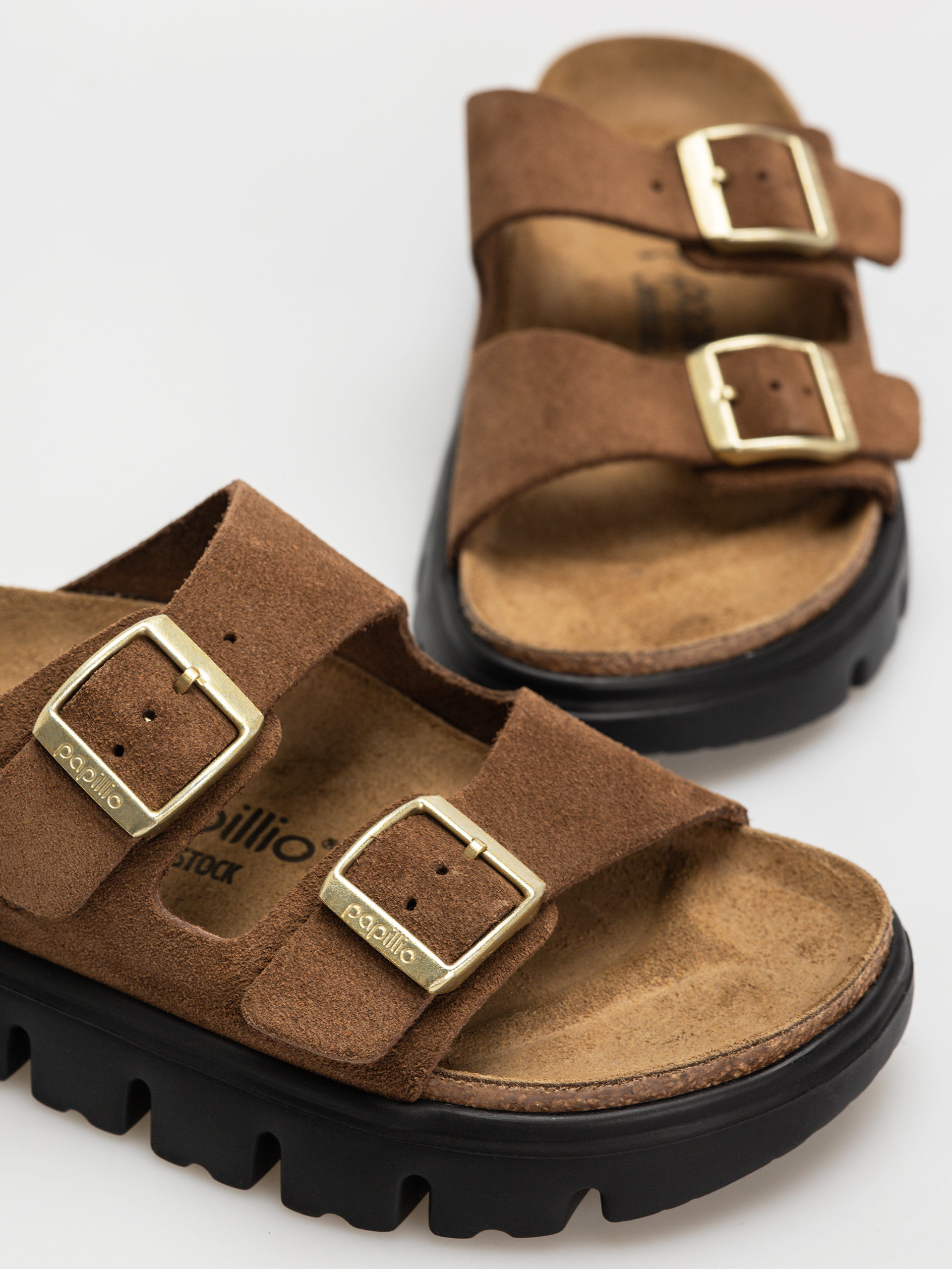 Klapki Birkenstock Arizona Chunky Suede Narrow Wmn (dark tea/black)