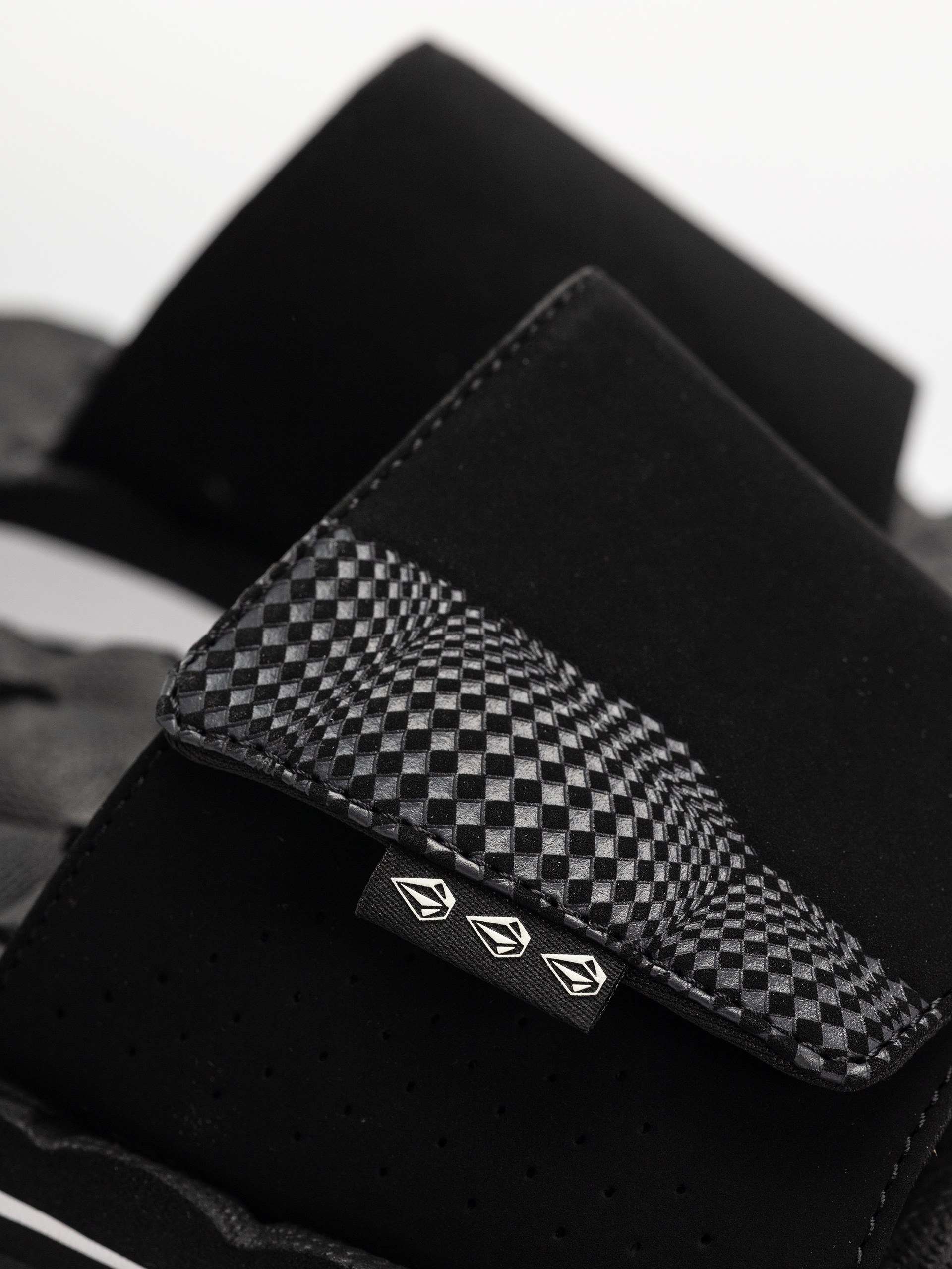 Klapki Volcom Recliner Slide (black white)