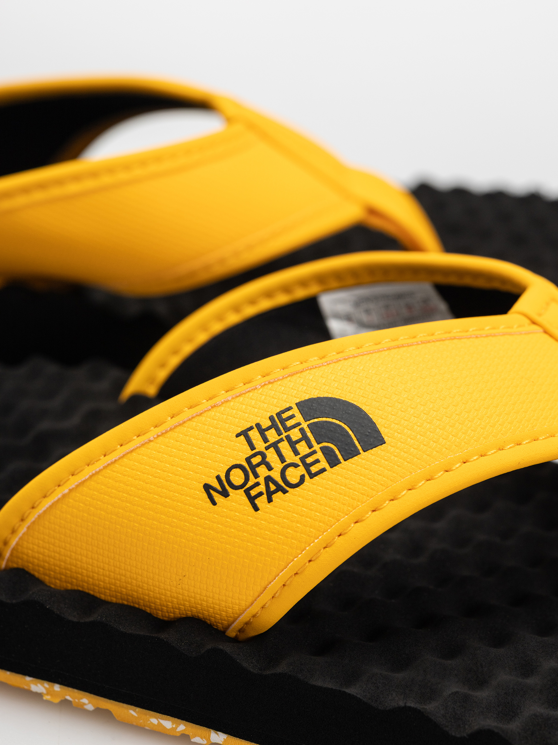 Japonki The North Face Base Camp Flip Flop II (summit gold/tnf black)