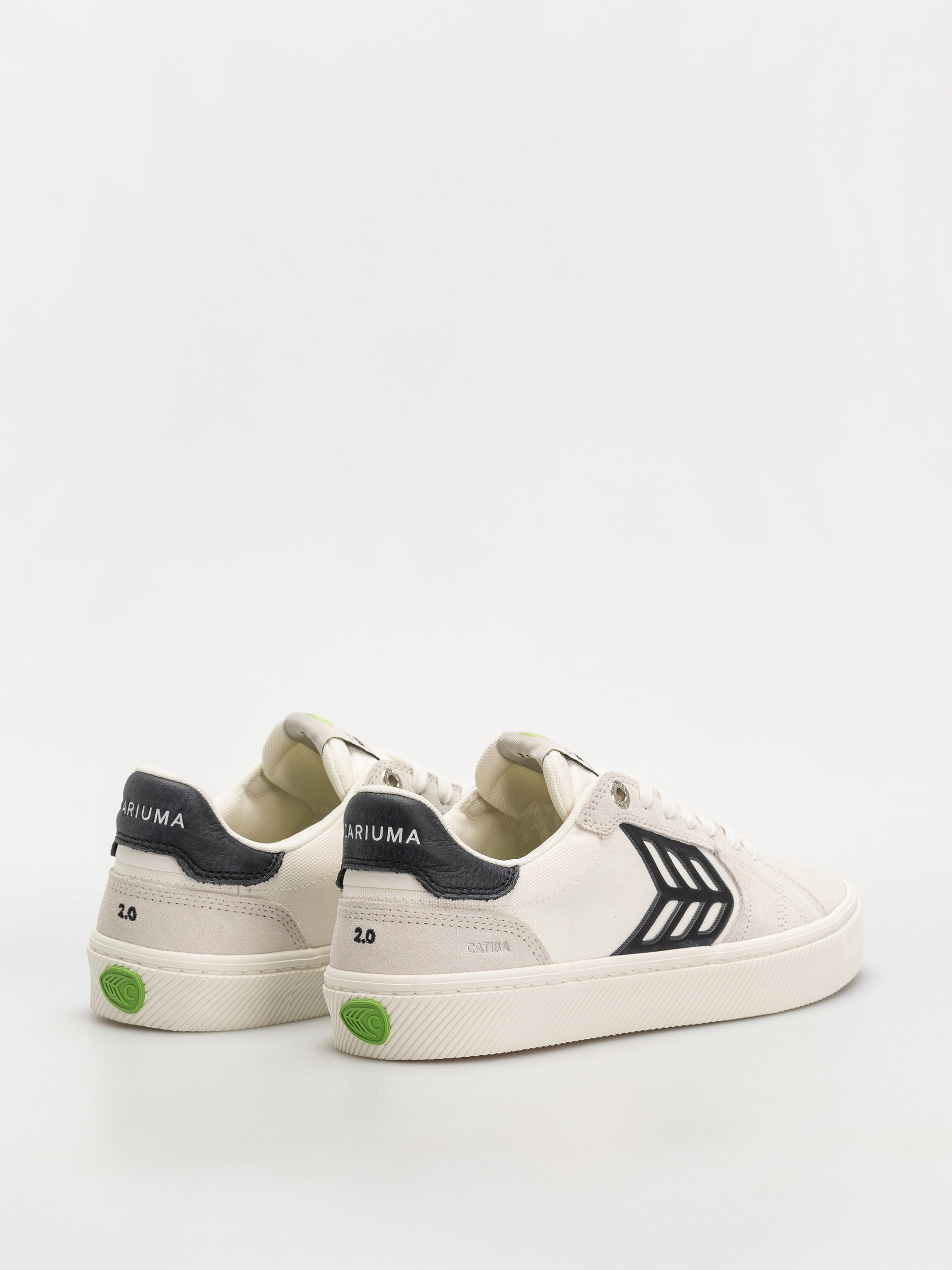 Buty Cariuma Catiba Pro 2.0 (smoke white suede off white cordura black logo)