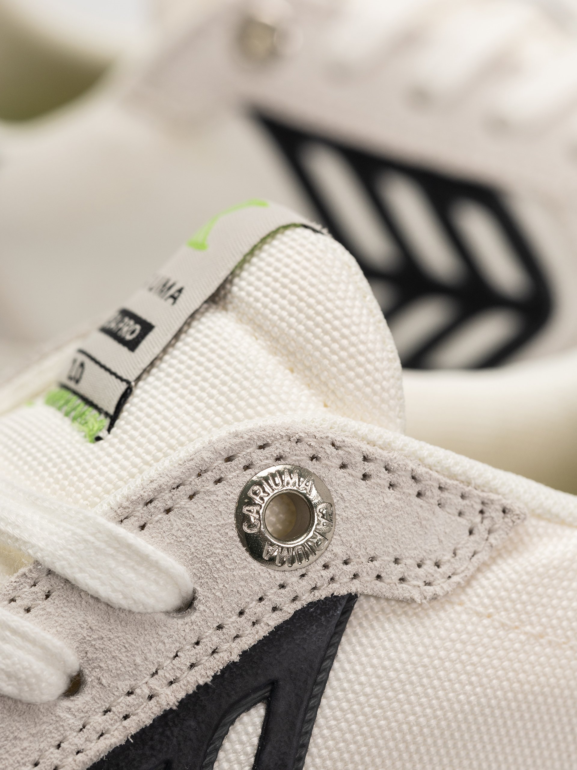 Buty Cariuma Catiba Pro 2.0 (smoke white suede off white cordura black logo)