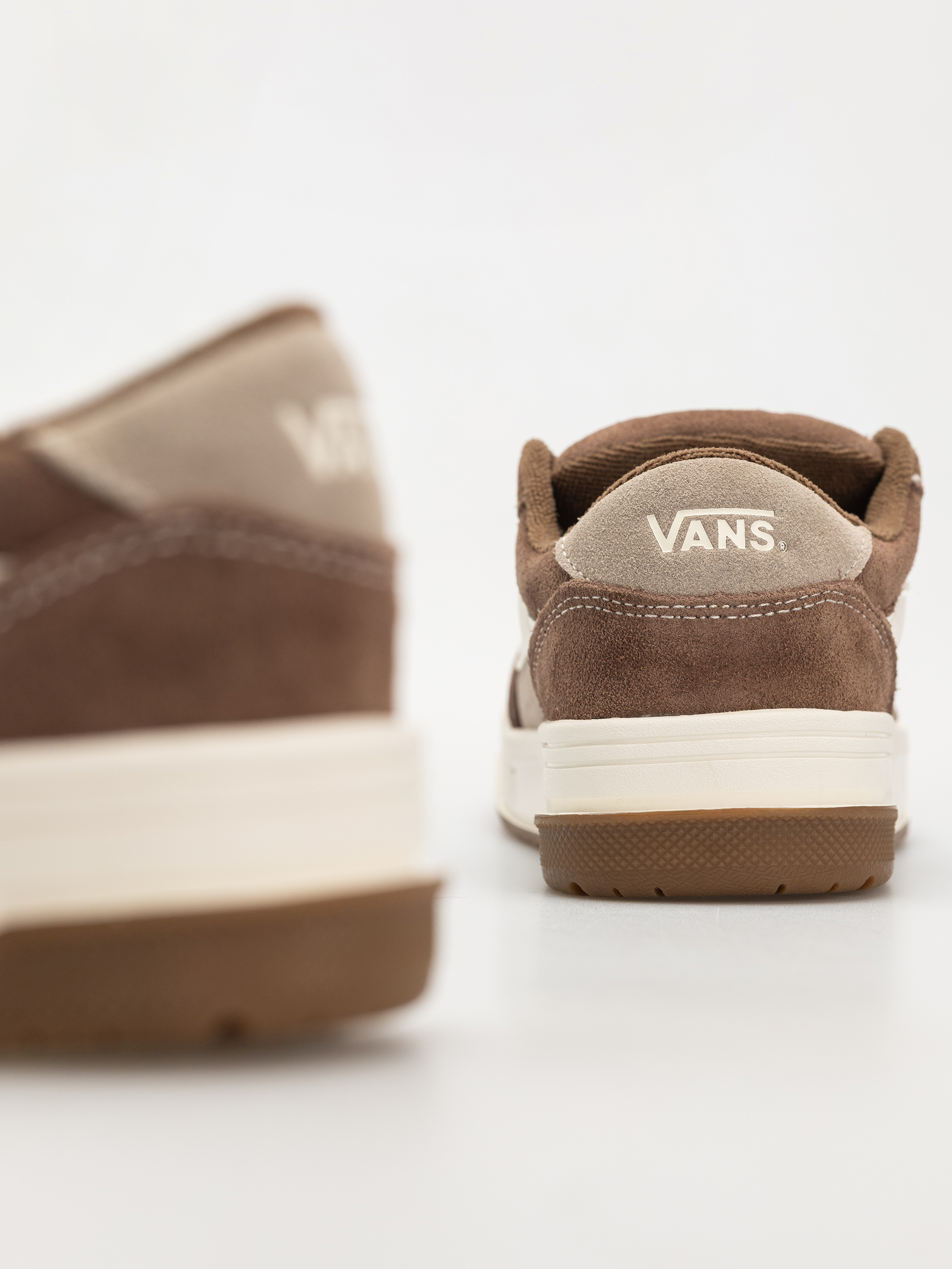 Buty Vans Hylane (taupe)