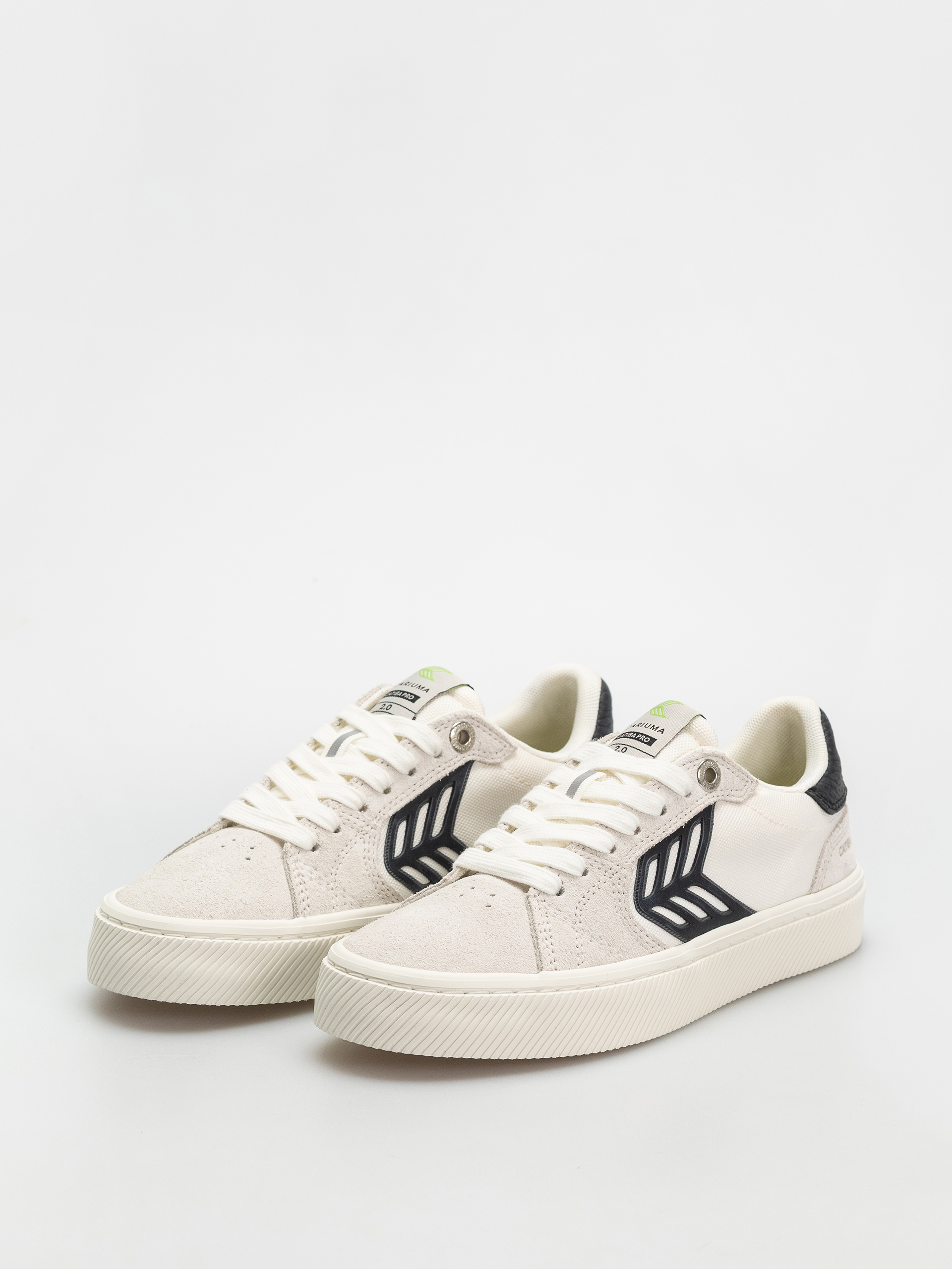 Buty Cariuma Catiba Pro 2.0 Wmn (smoke white suede off white cordura black logo)