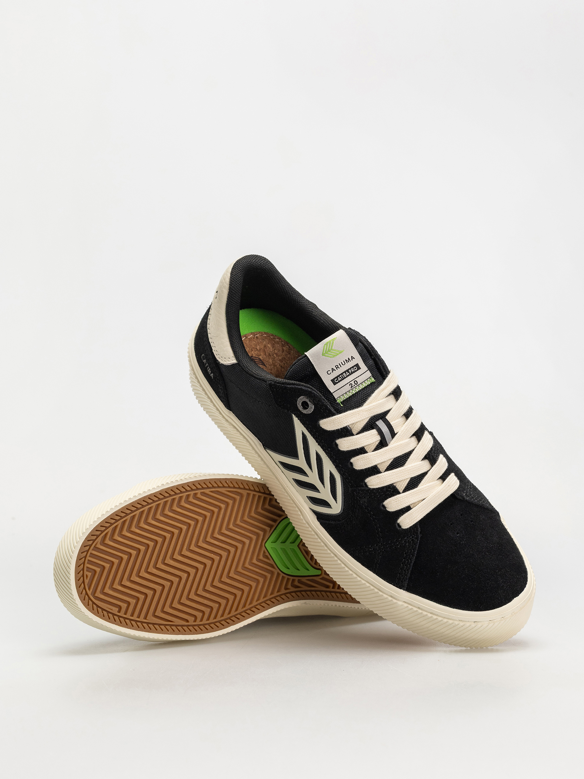 Buty Cariuma Catiba Pro 2.0 (black suede and cordura ivory logo)