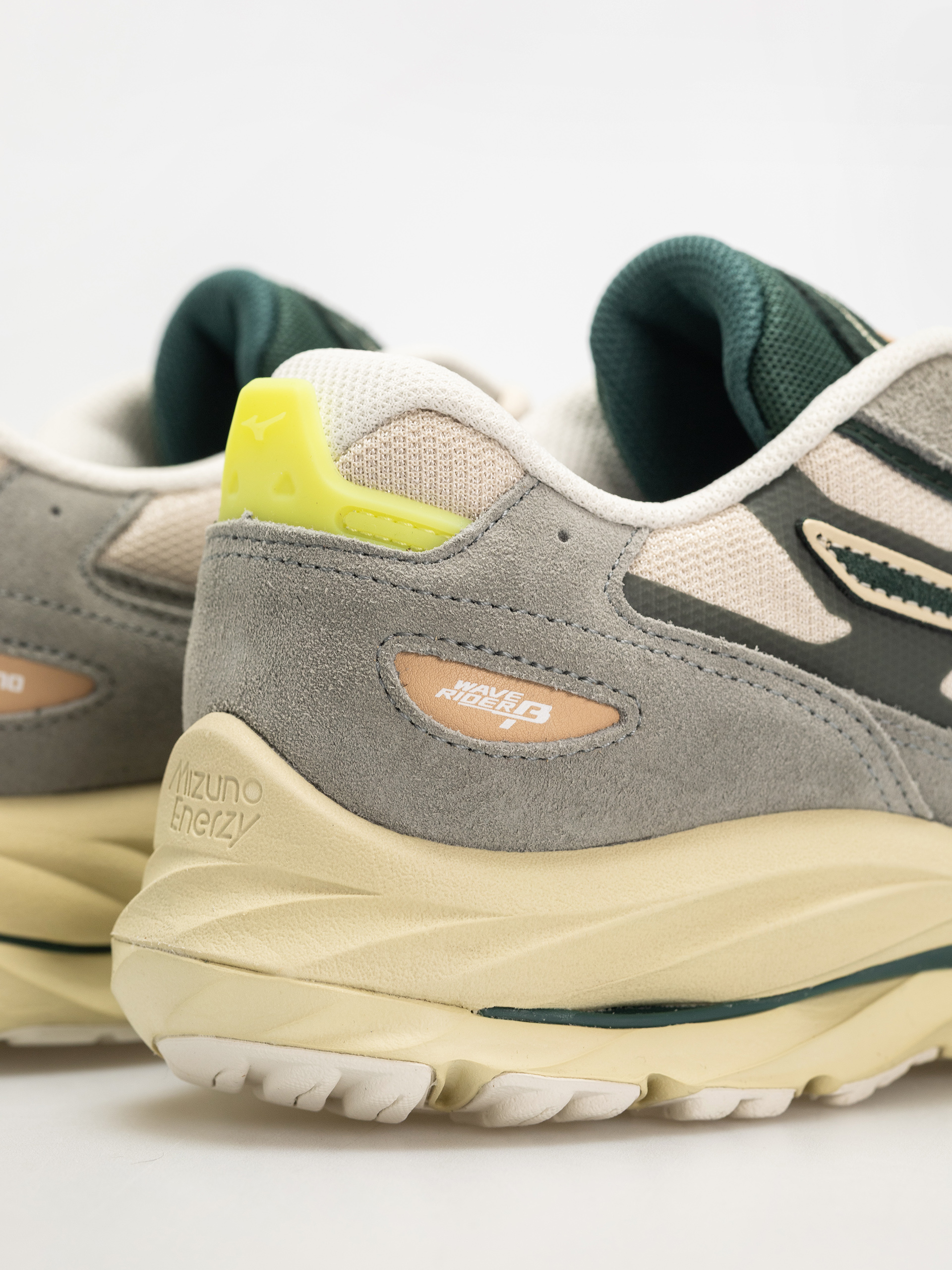 Buty Mizuno Wave Rider Beta (shadow/pine grove/summer sand)