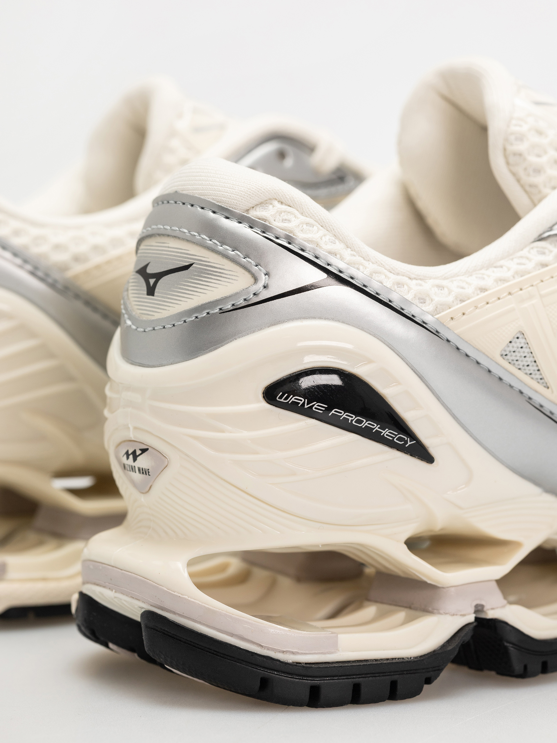 Buty Mizuno Wave Prophecy LS (pristine/black/silver)