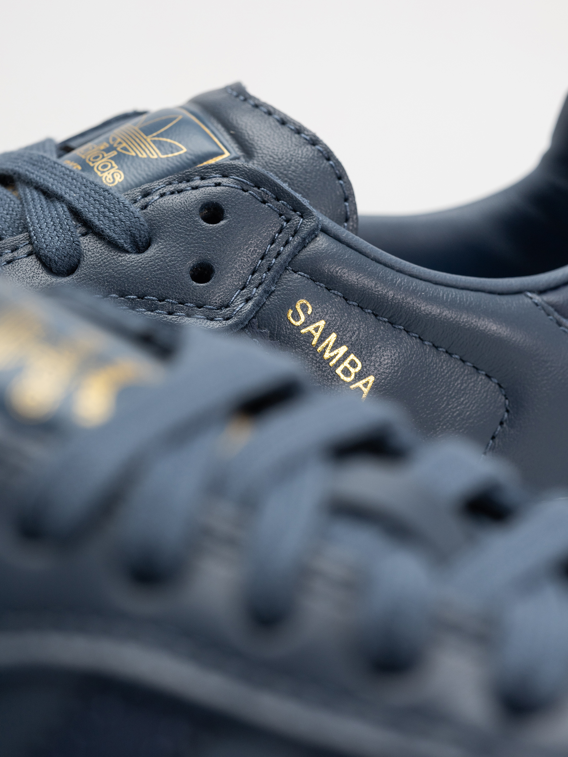 Buty adidas Samba ADV (prloin/prloin/goldmt)