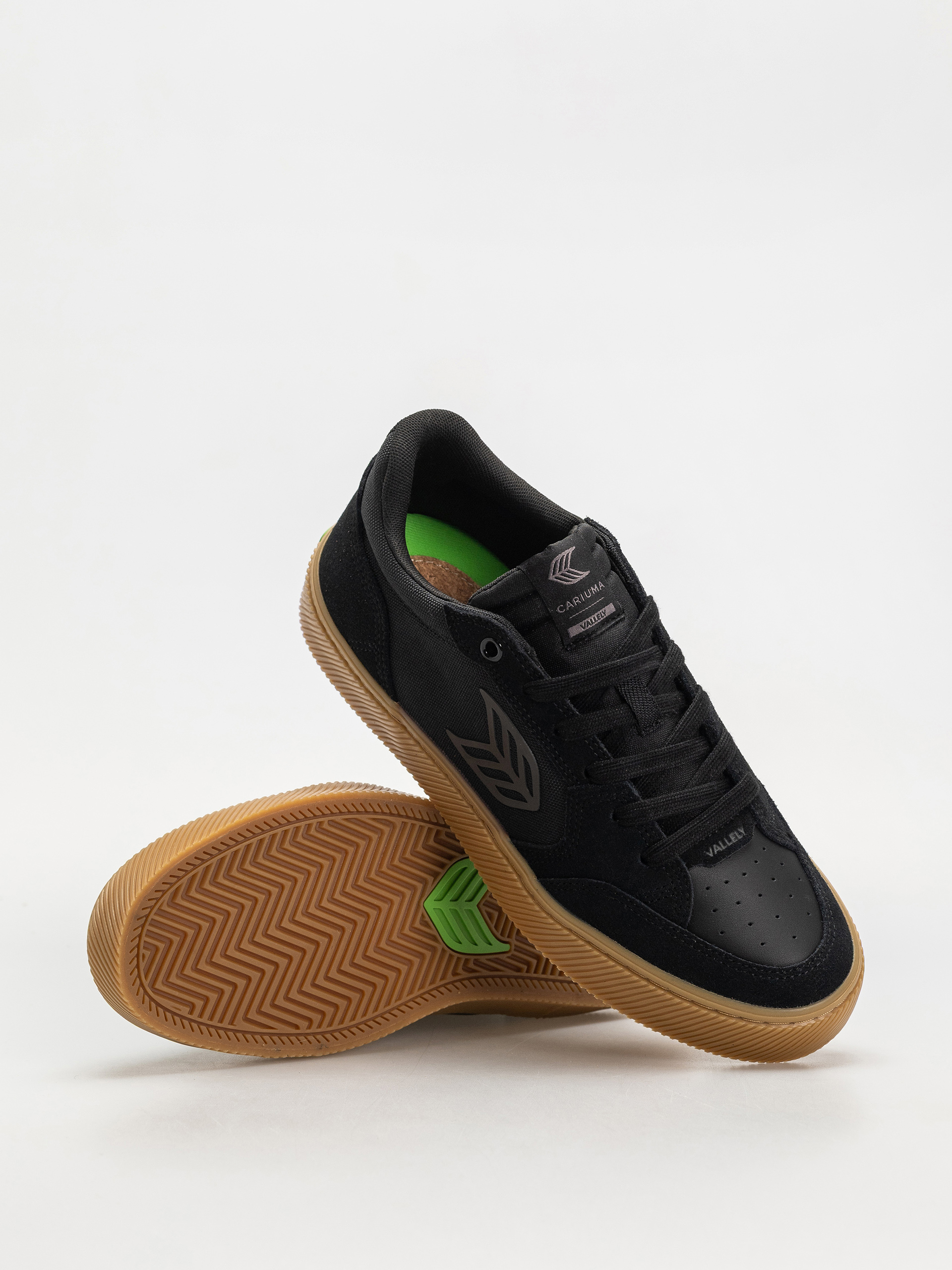 Buty Cariuma Vallely Pro (gum black suede and cordura ash grey logo)