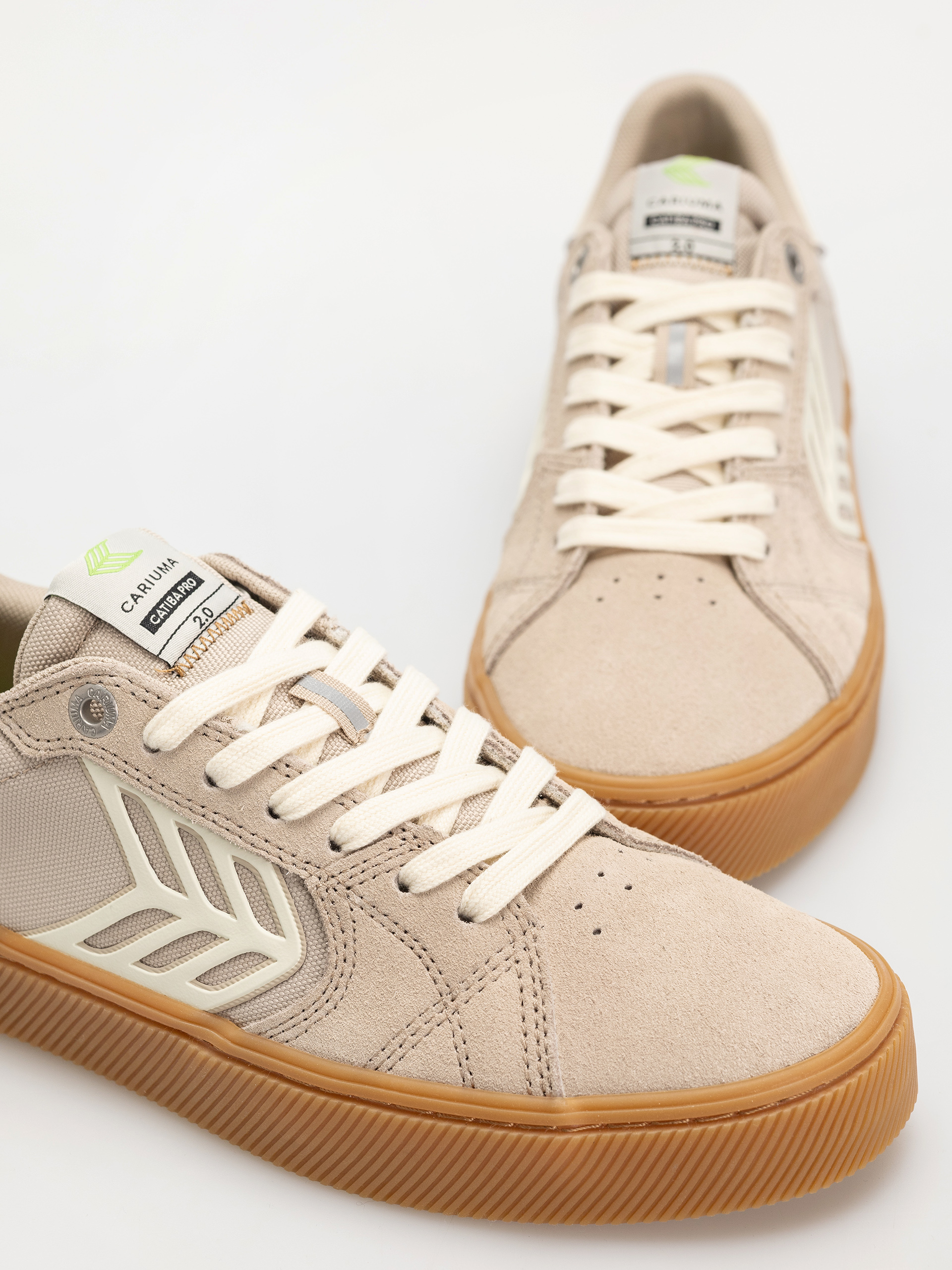 Buty Cariuma Catiba Pro 2.0 (plaza taupe suede and cordura ivory logo)