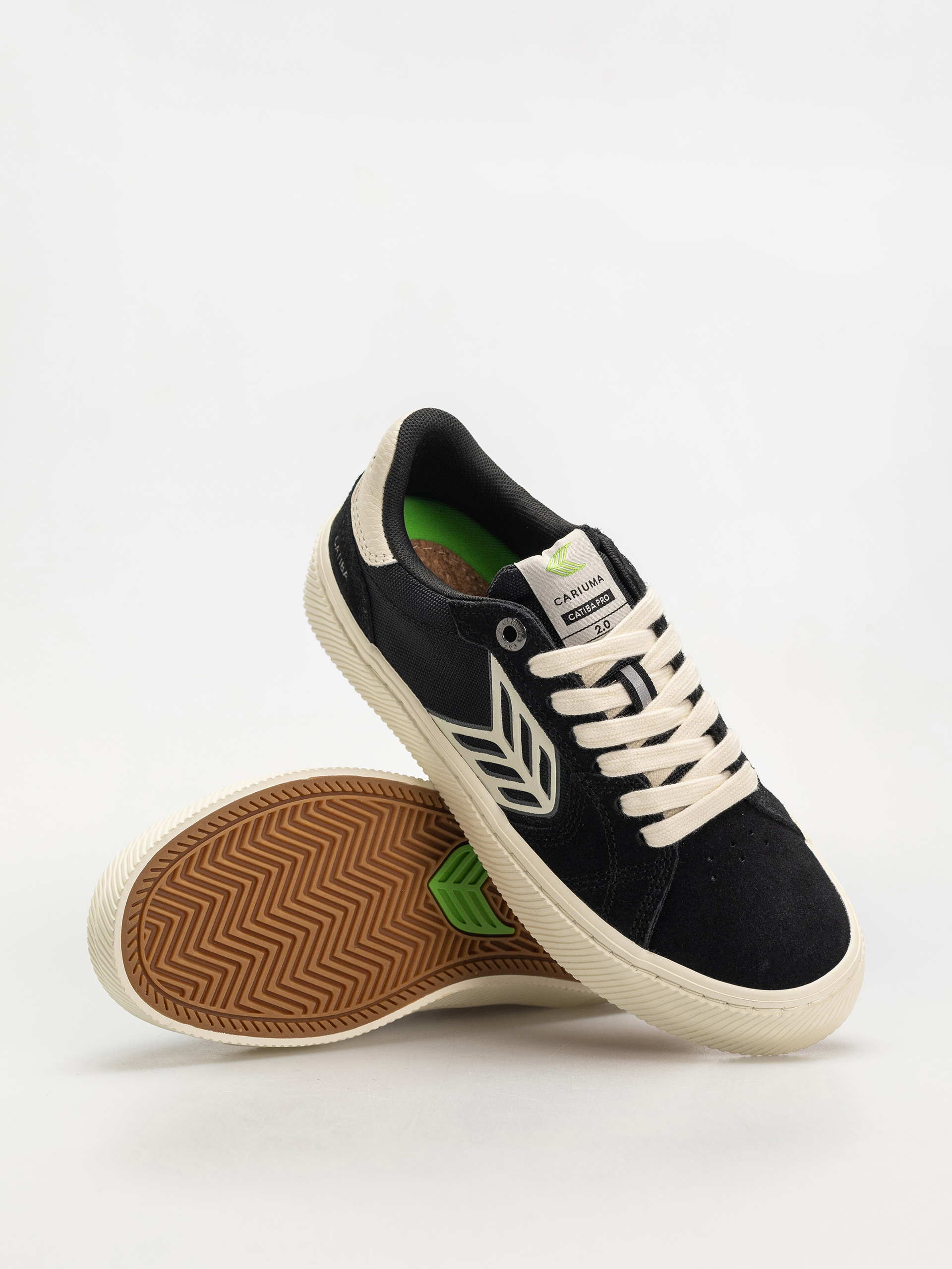 Buty Cariuma Catiba Pro 2.0 Wmn (black suede and cordura ivory logo)