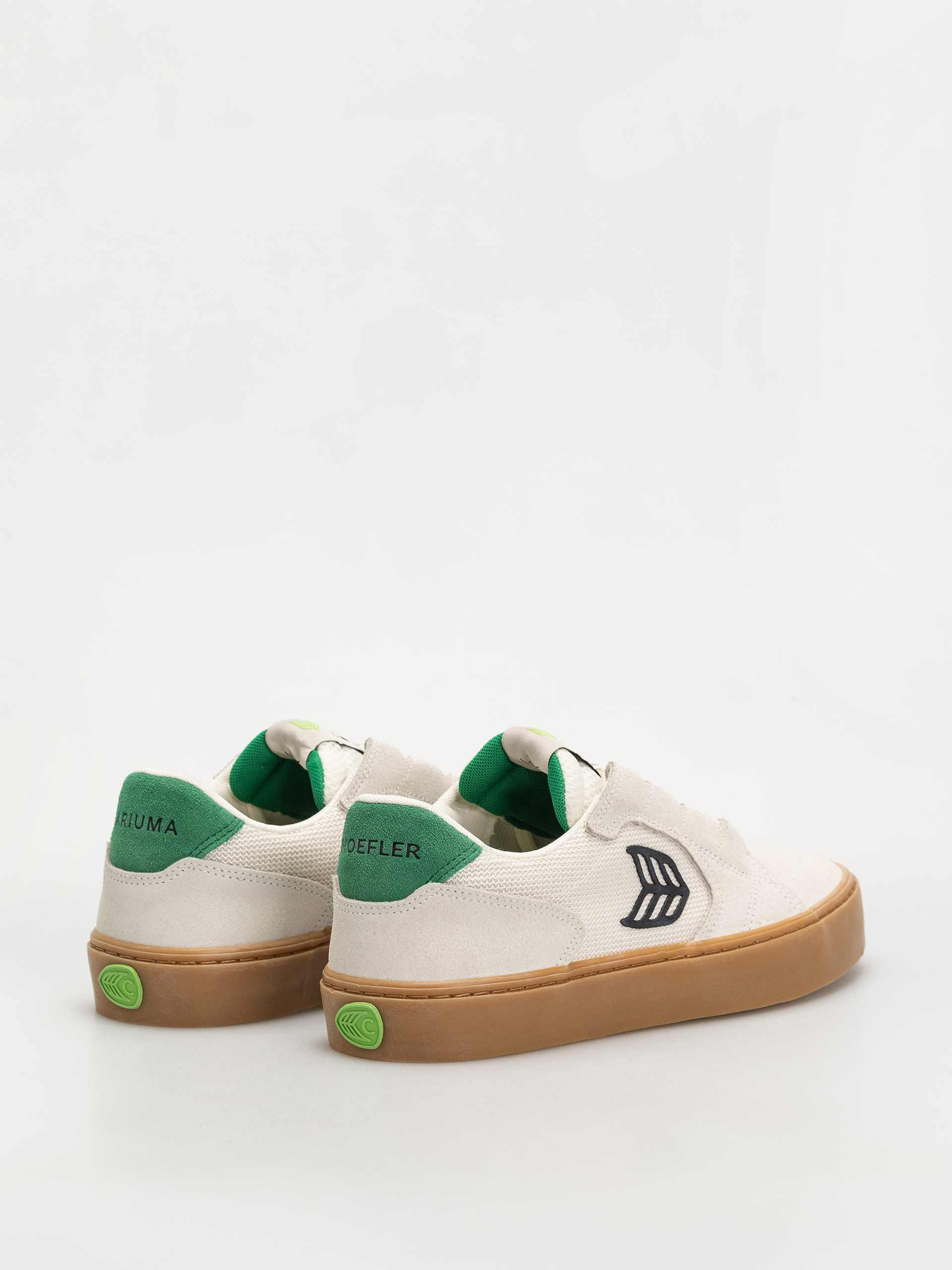 Buty Cariuma T20 Pro (gum smoke white suede and mesh black logo green)