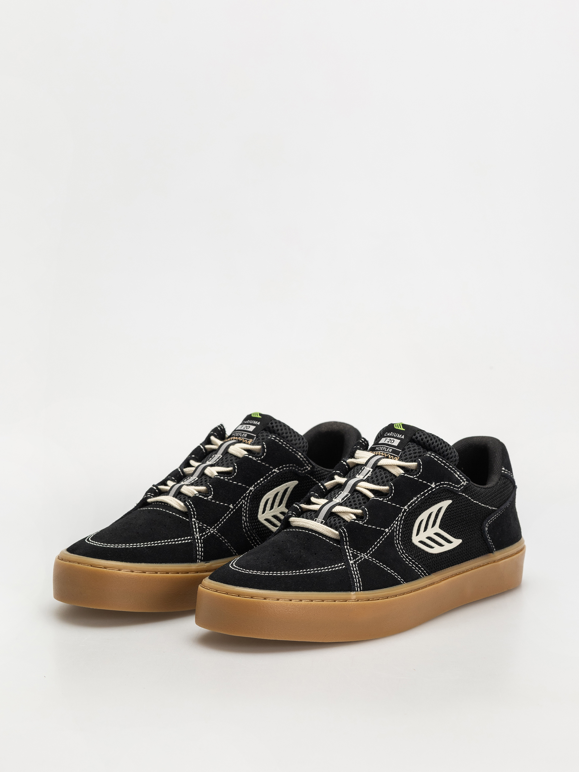 Buty Cariuma T20 Pro (gum black suede and mesh ivory logo contrast thread)