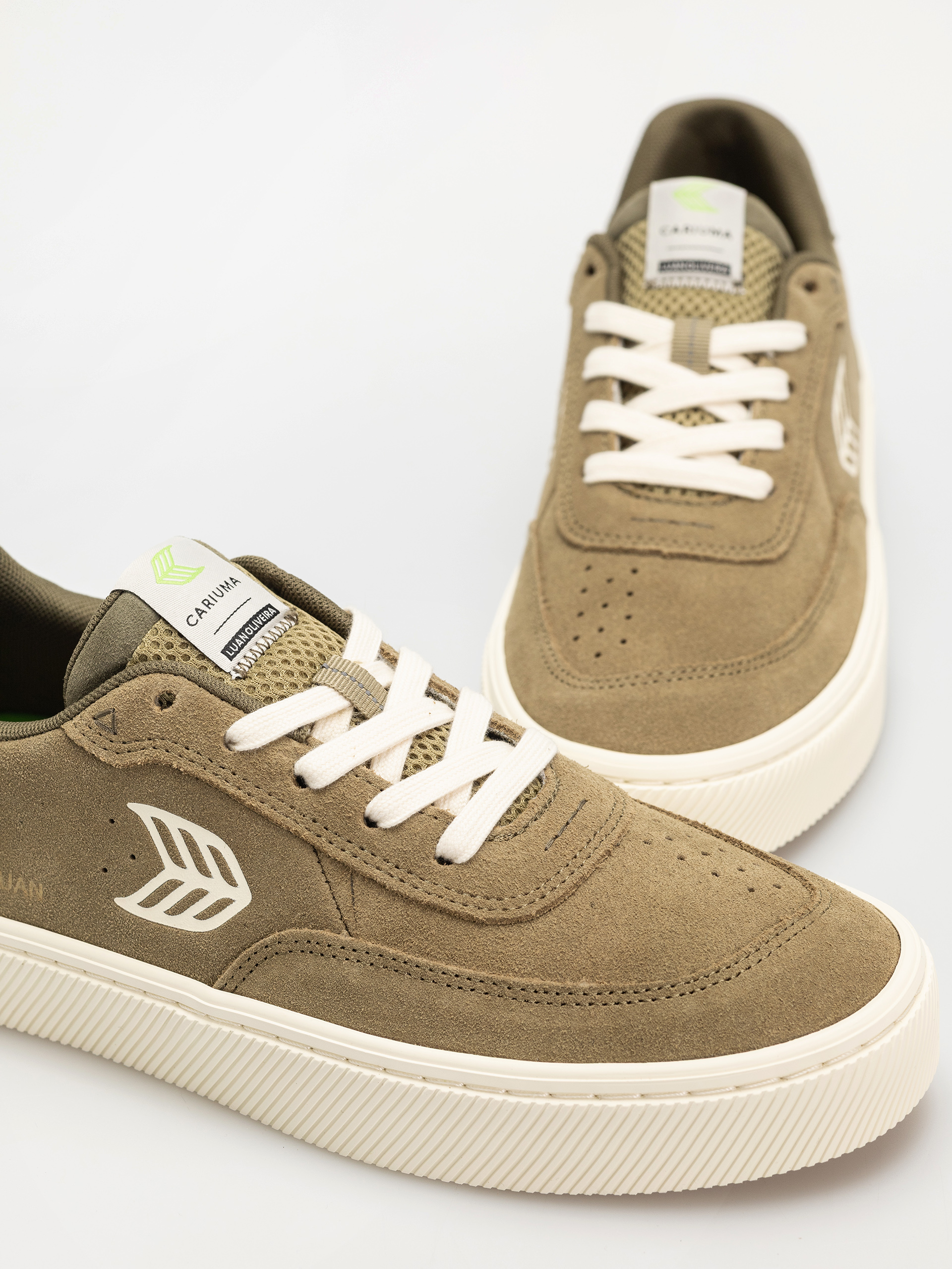 Buty Cariuma Luan Pro (olive green suede ivory logo burnt olive)