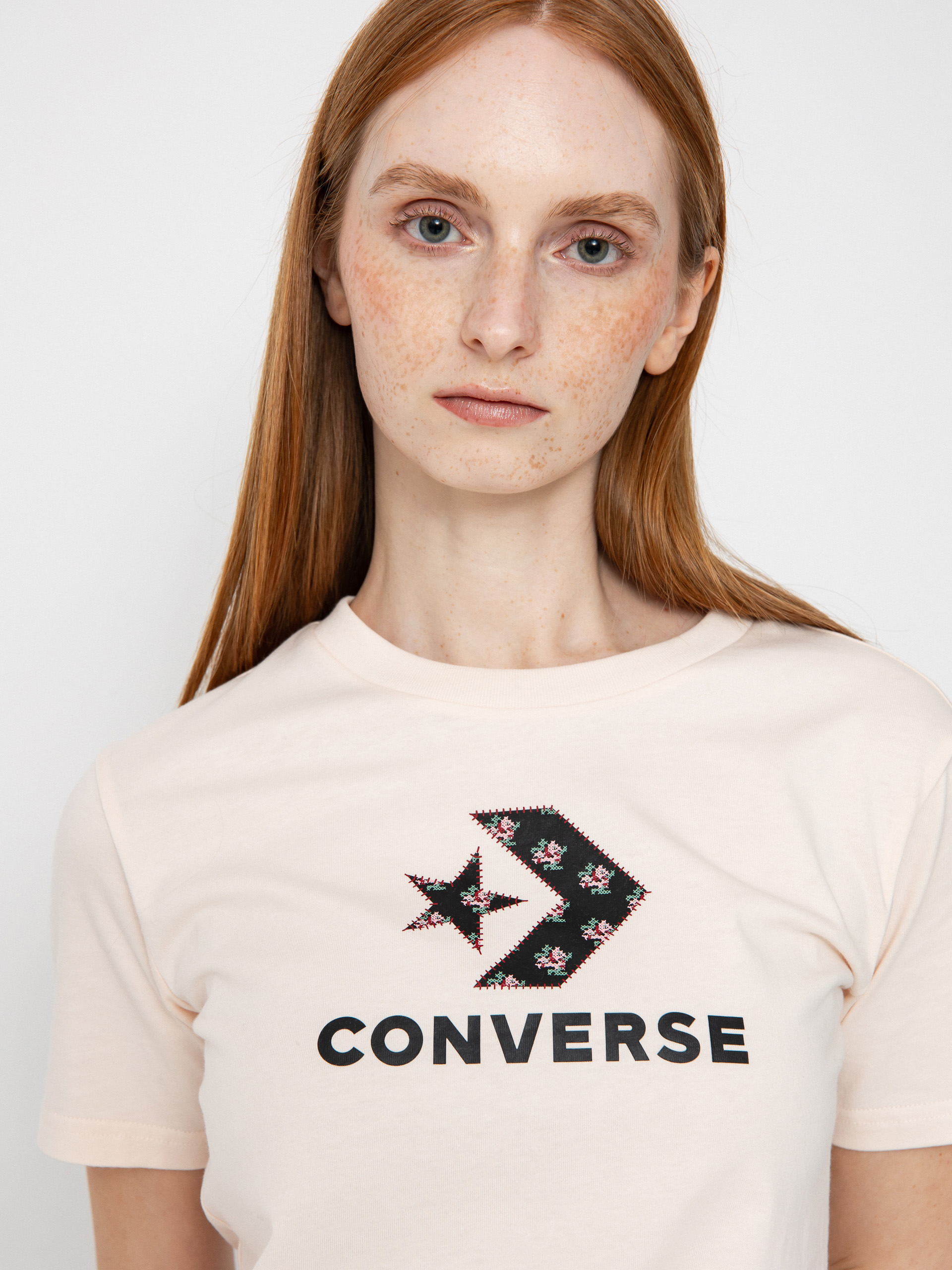 T-shirt Converse Star Chevron Infill Wmn (pale petal)