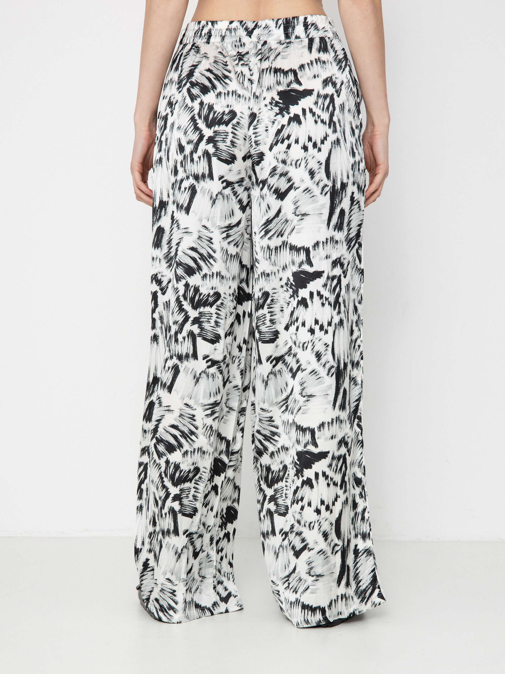 Spodnie Volcom Fa Alix Ew Wmn (black white)