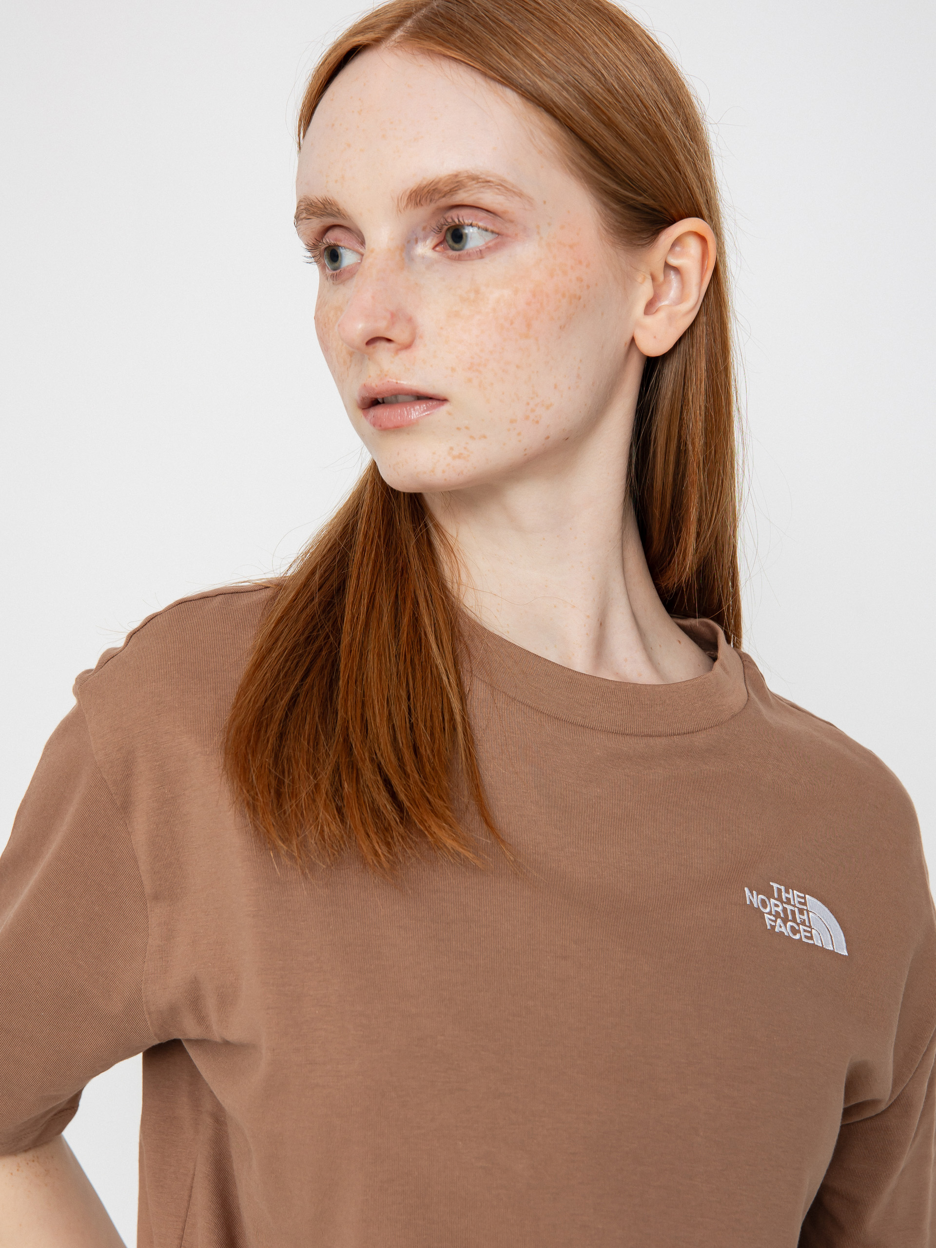 T-shirt The North Face Essential Oversize Wmn (latte)