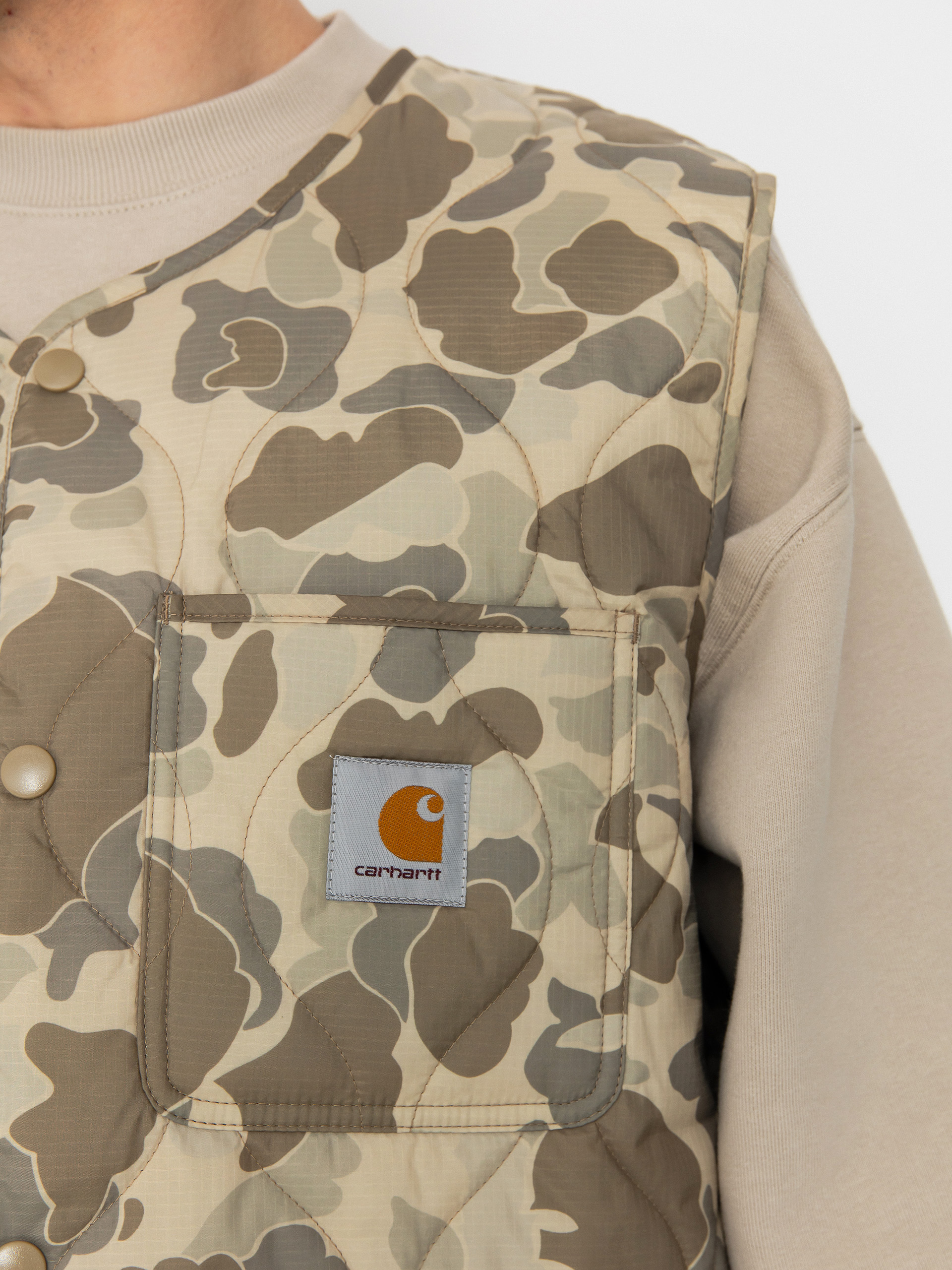 Kamizelka Carhartt WIP Skyton (camo duck/desert)