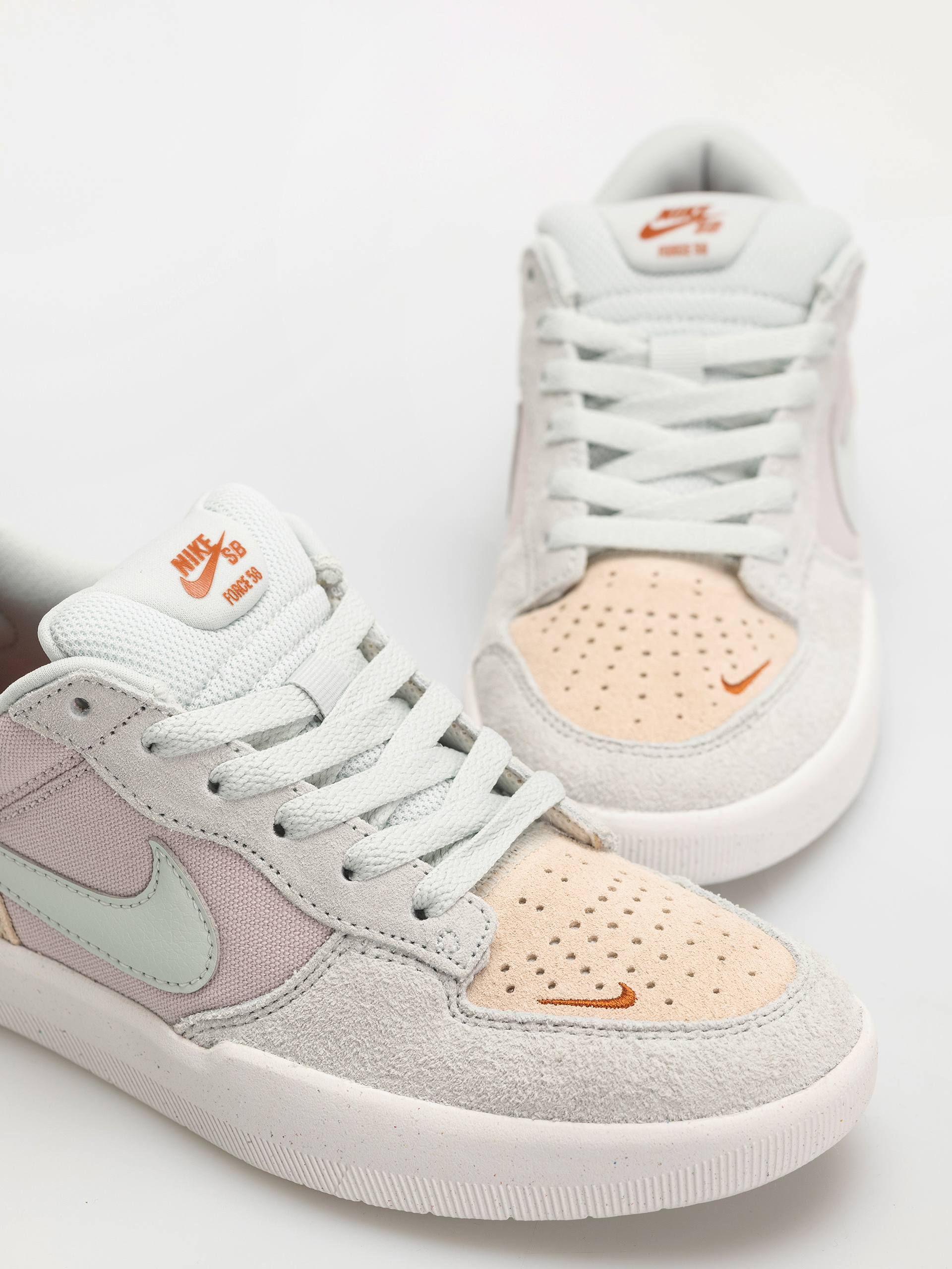 Buty Nike SB Force 58 (platinum violet/light silver sanddrift)